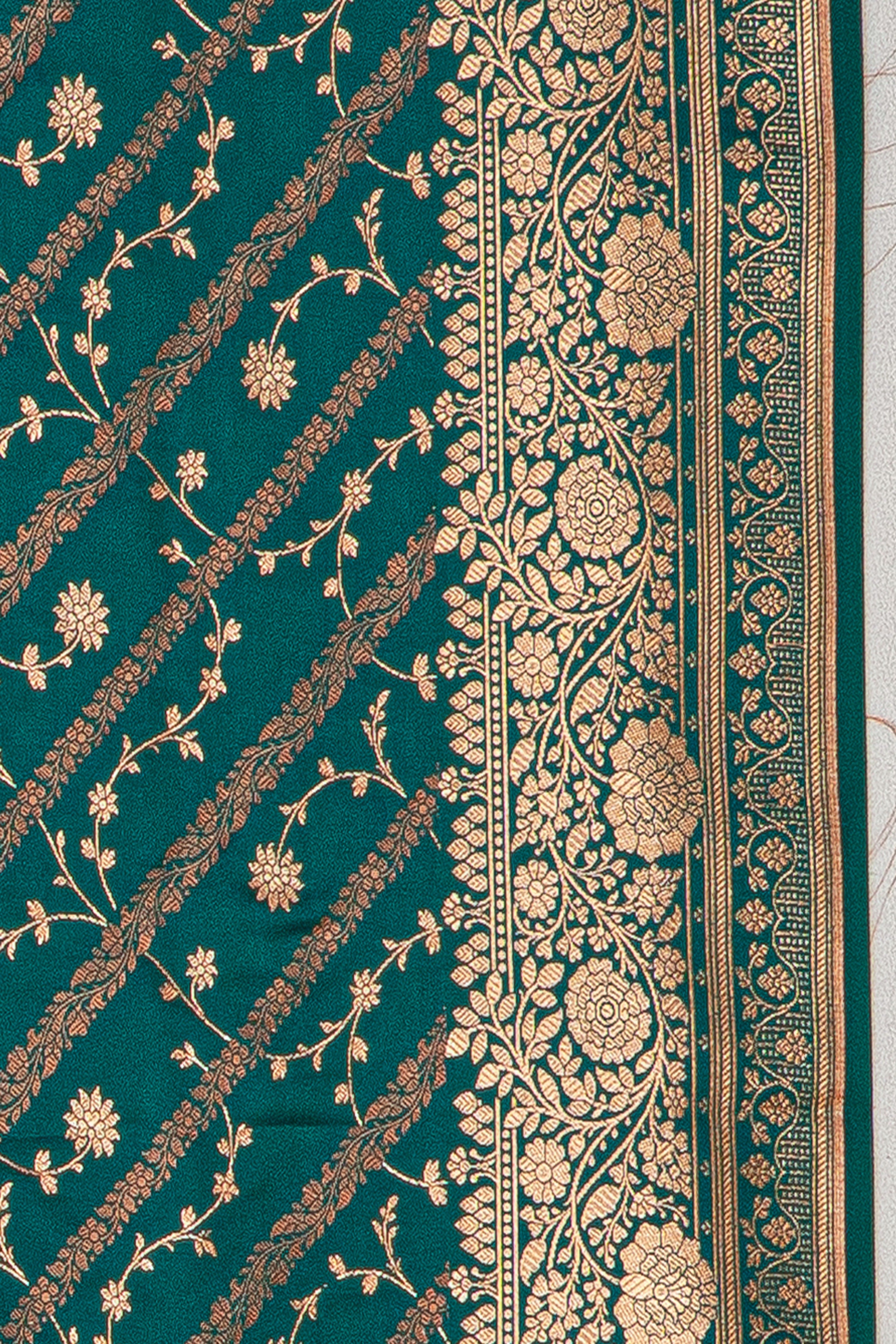 Peacock Green Katan Silk Banarasi Saree with Jaal pattern
