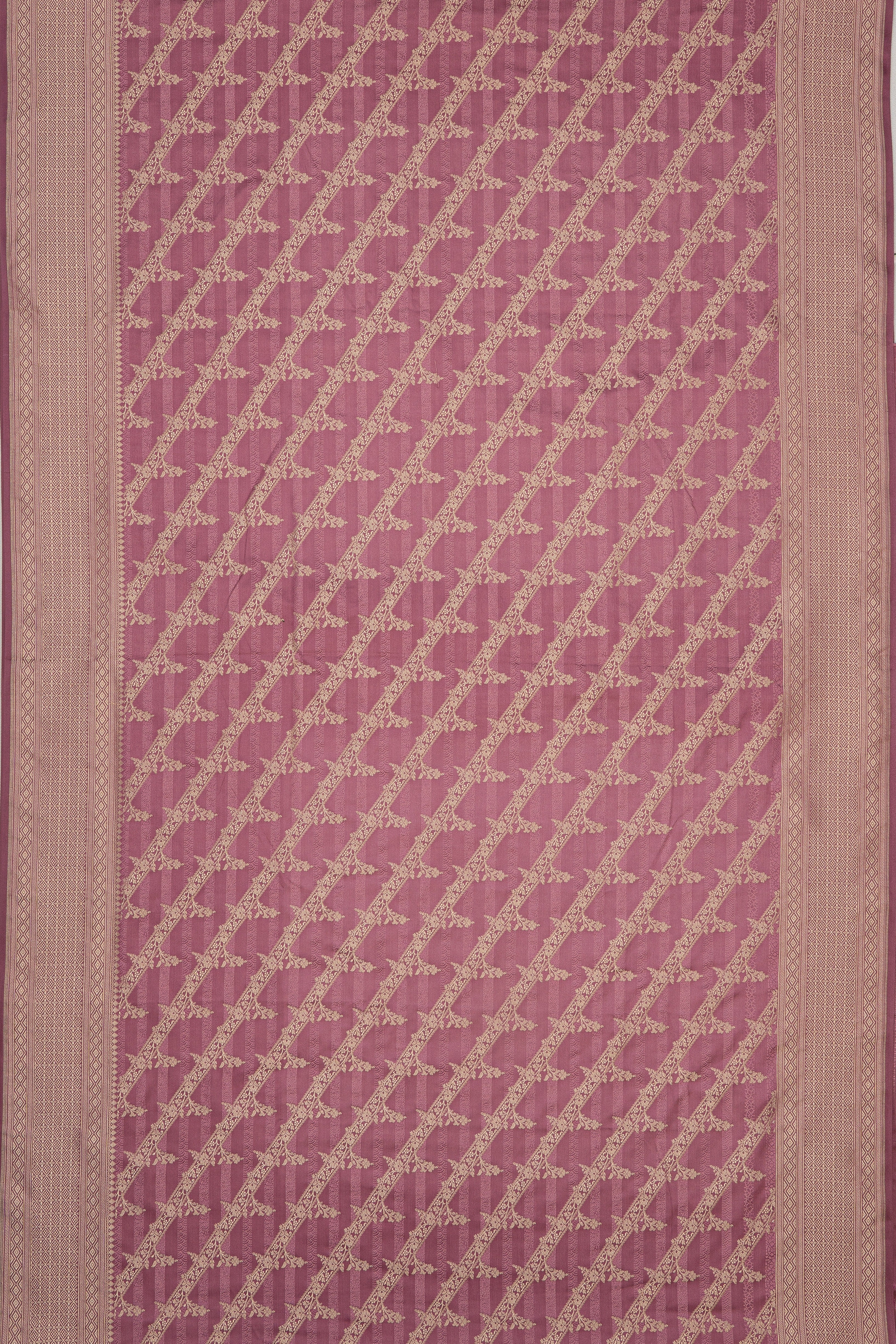 Purple Soft Silk Saree with Tanchoi Threadwork