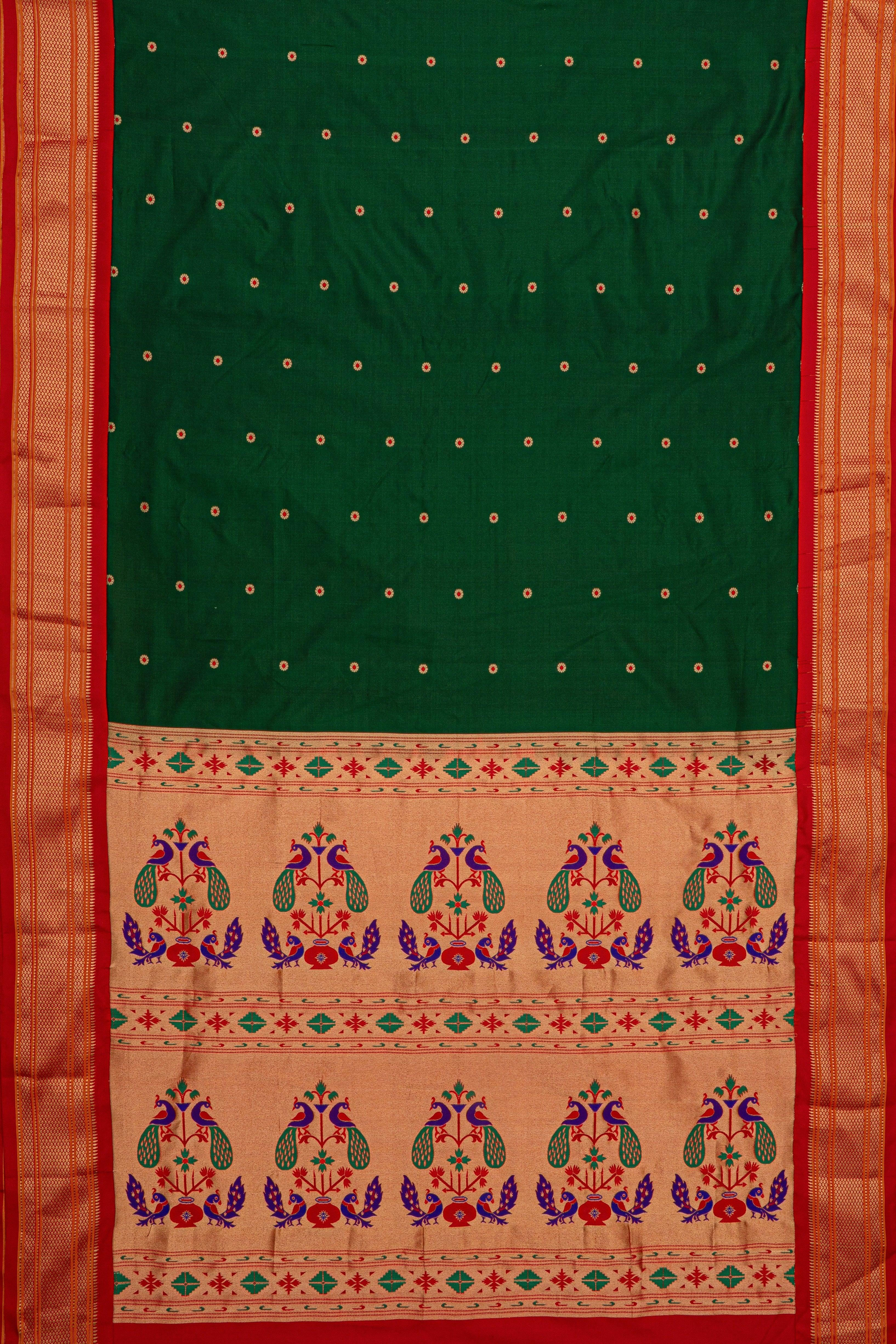 Bottle Green Pure Silk Kadiyal Paithani with contrast Red Chattai border