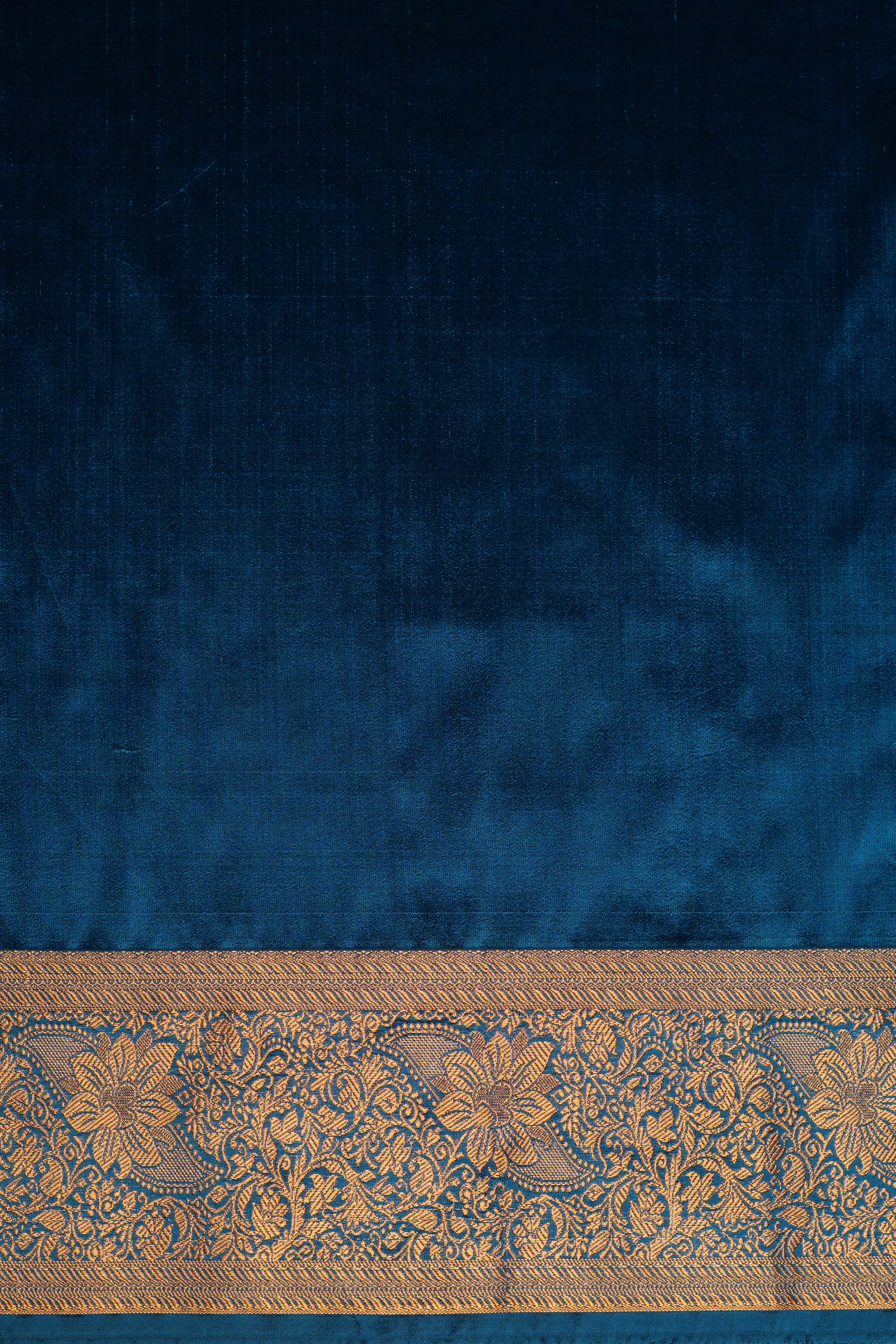 Blue Apurva Silk Paithani Saree