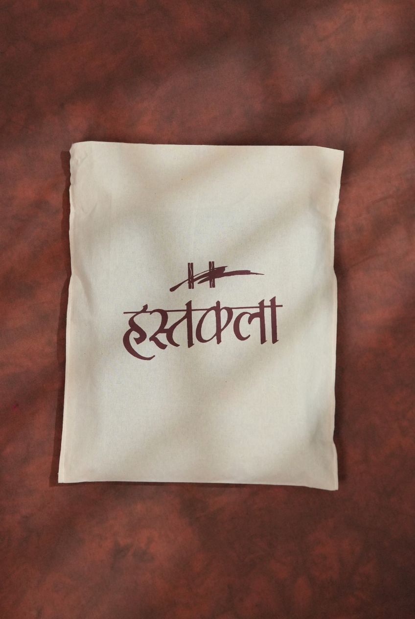 Hastakala Premium Muslin Saree Storage Bag — Breathable Saree Care & Protection