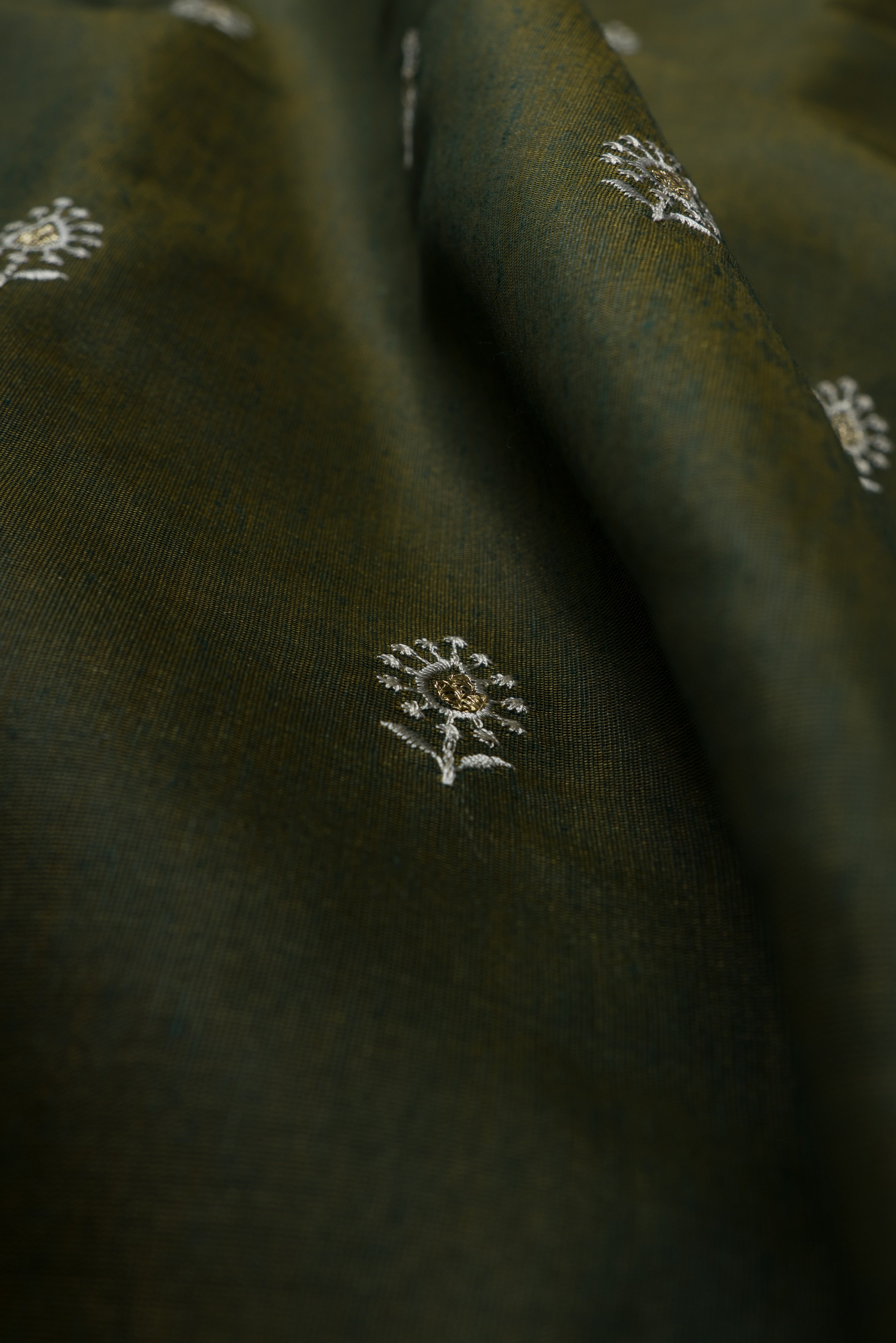 Mehndi Green Cotton Saree with Mukul butti and Resham Pallu