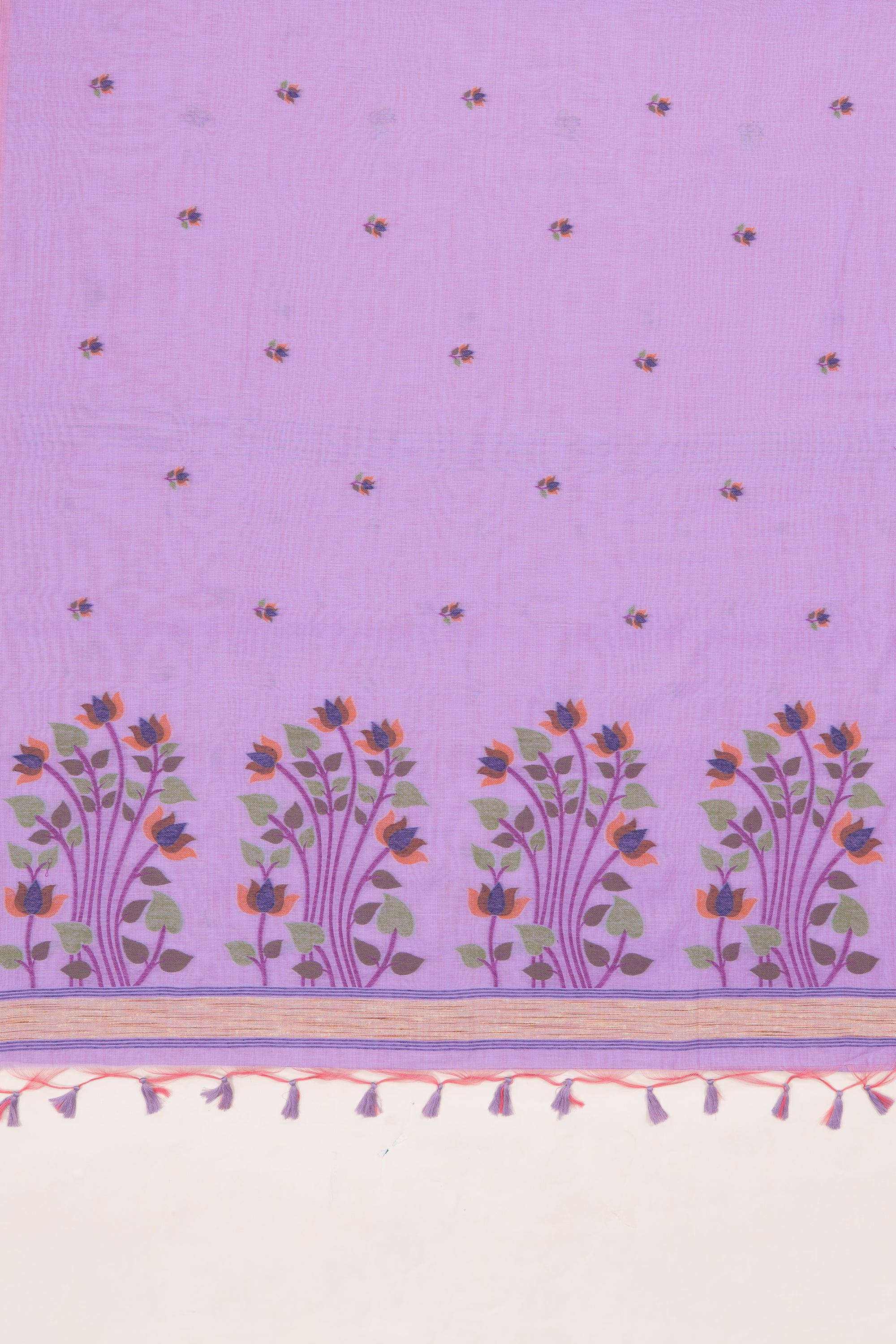Lavender Cotton Saree with Padma Pallu and Resham threadwork butti