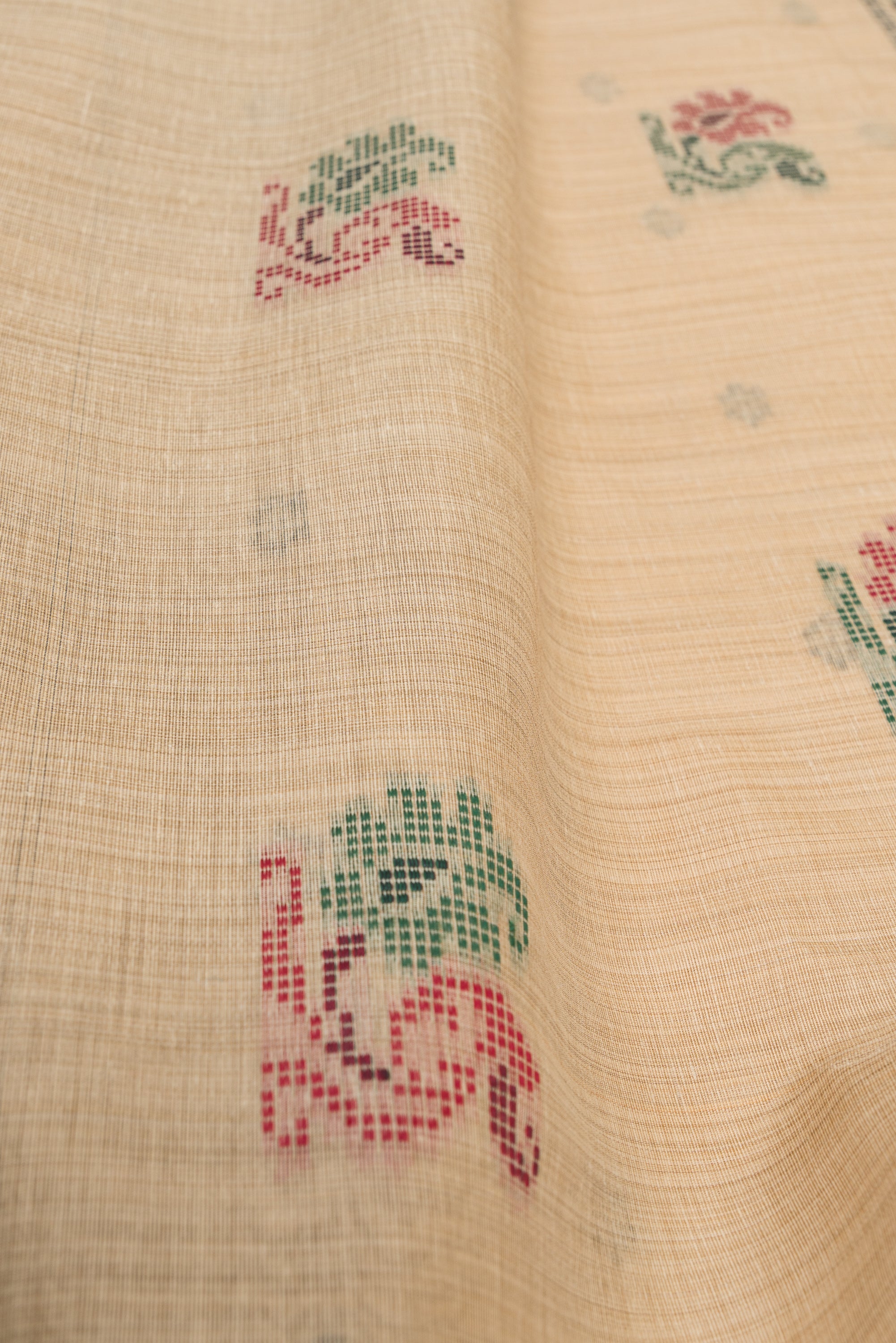 Earthy Brown Cotton Saree with Geometric Mor butti and Geometric Parrot Pallu