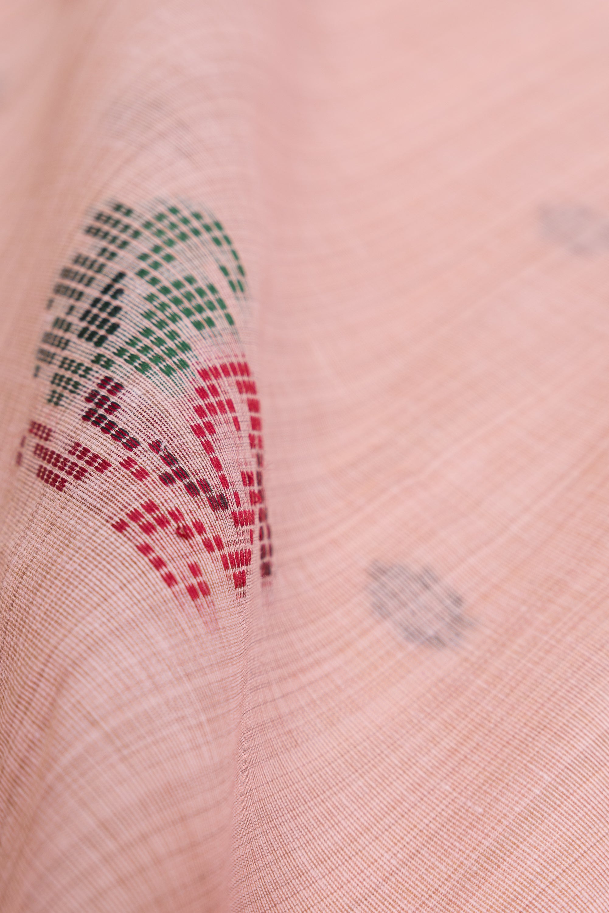 Pastel Rose Cotton Saree with Geometric Mor butti and Geometric Parrot Pallu