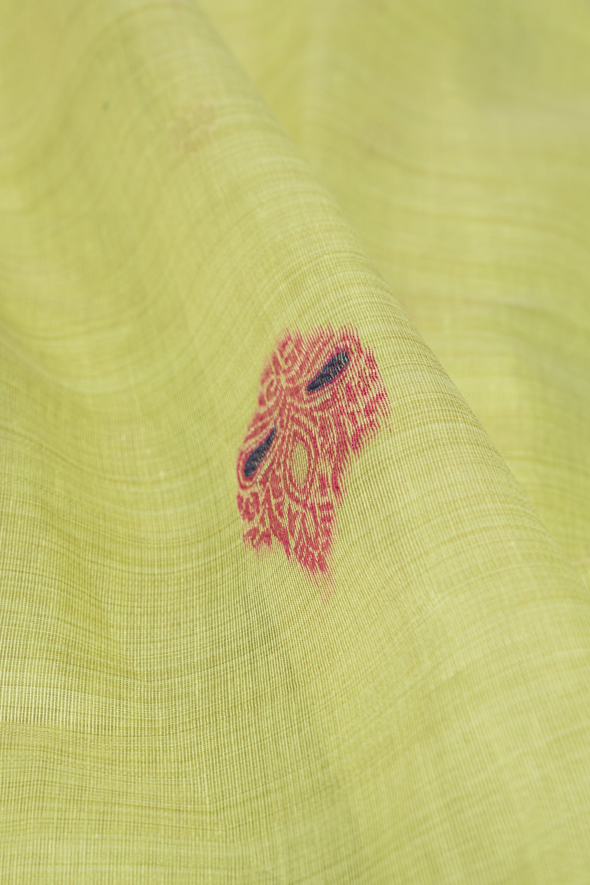 Lime Green Jamdhani Cotton Paithani Saree with Double butti and Pakṣivṛnda Pallu
