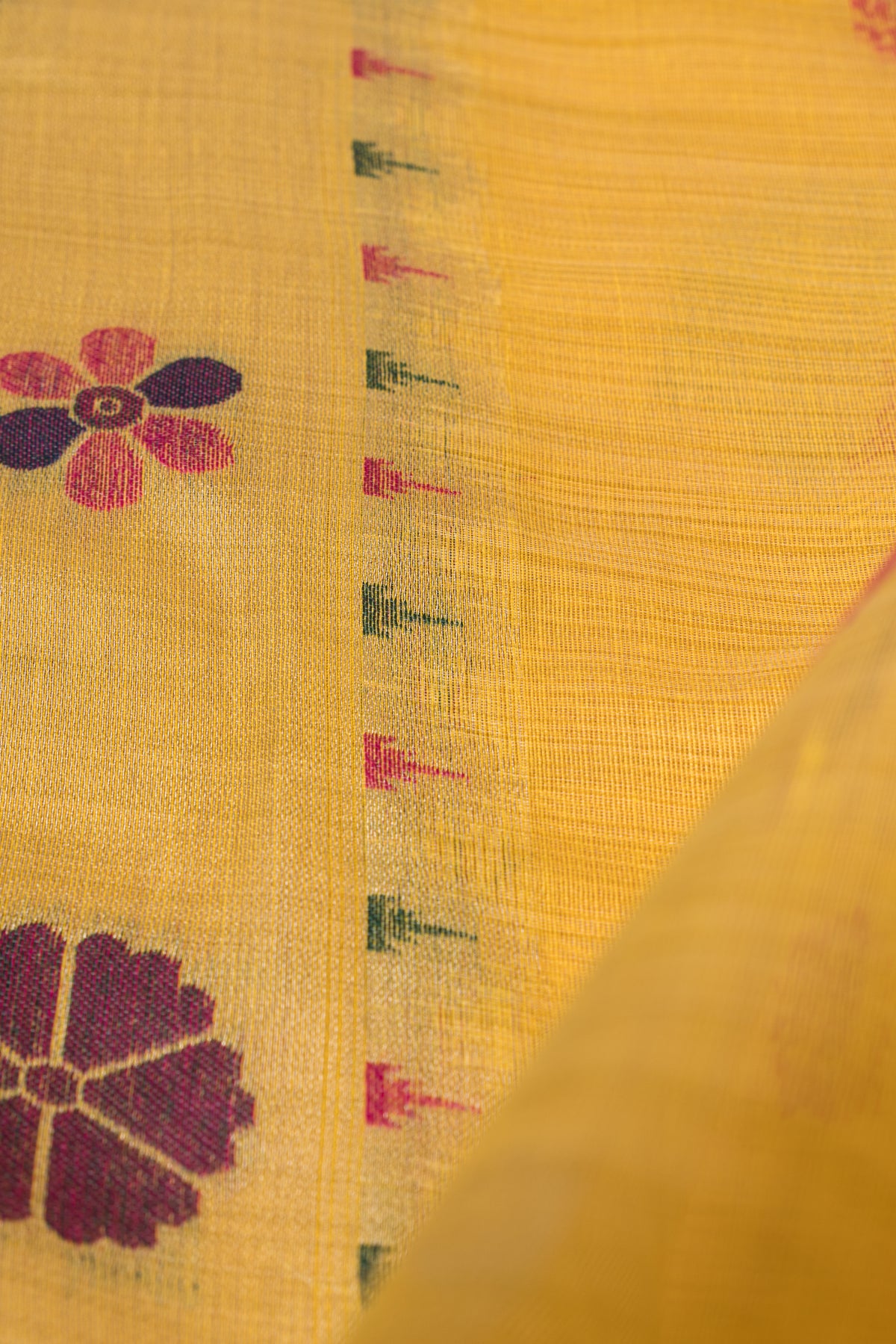 Marigold Yellow Jamdhani Cotton Paithani Saree with Double butti and Pakṣivṛnda Pallu
