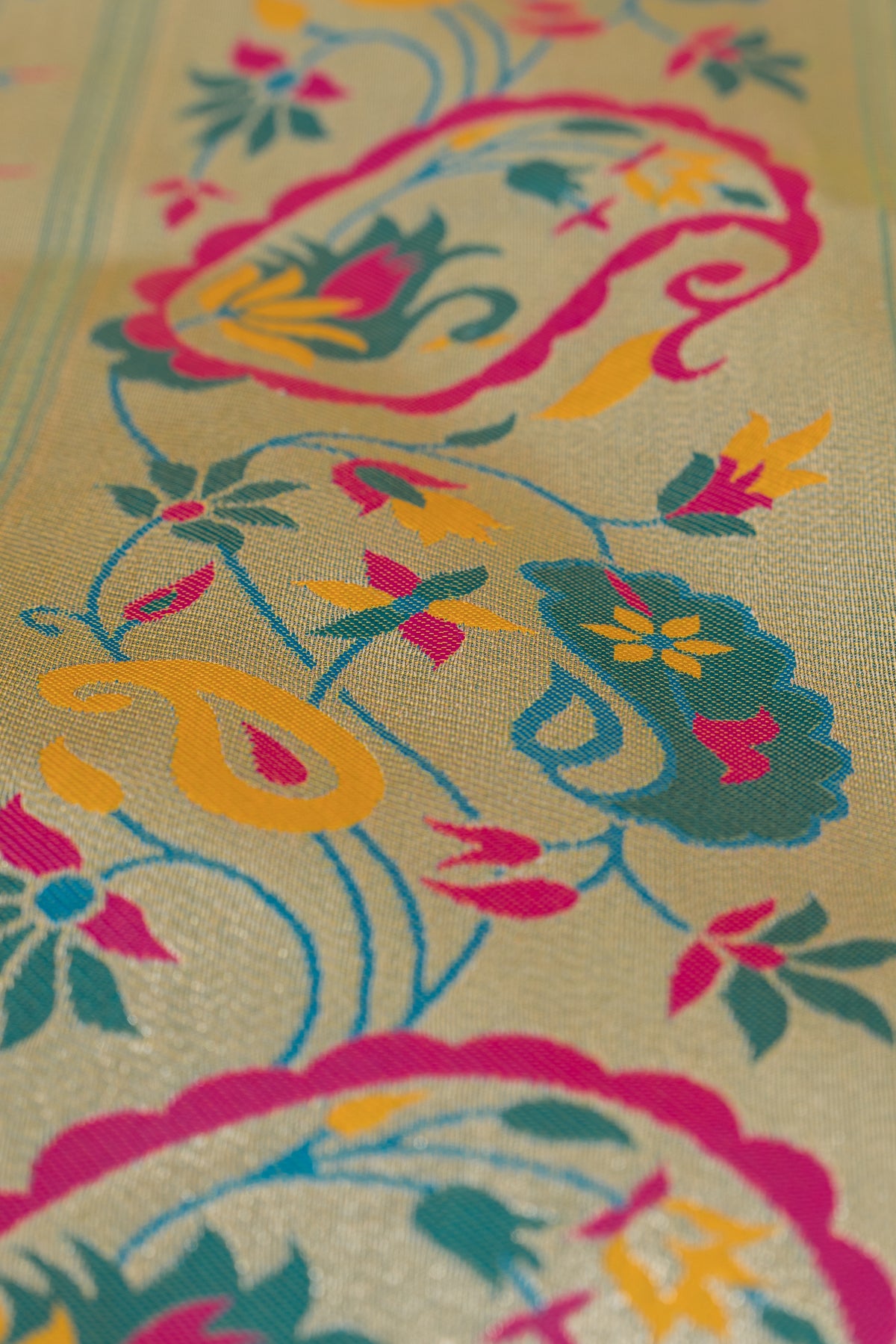 Pastel Green Apurva Silk Paithani Saree with Sitaara butti, Muniya border and Resham threadwork Floral Pallu