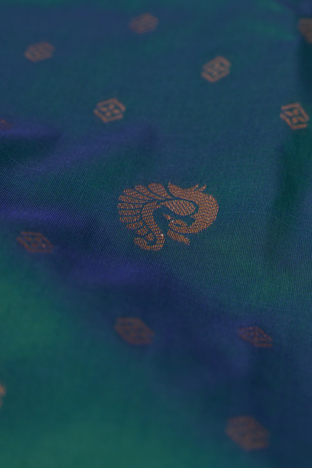 Peacock Green Apurva Silk Paithani Saree with Meena butti, gold zari and Ṣaṭmayūrapallu