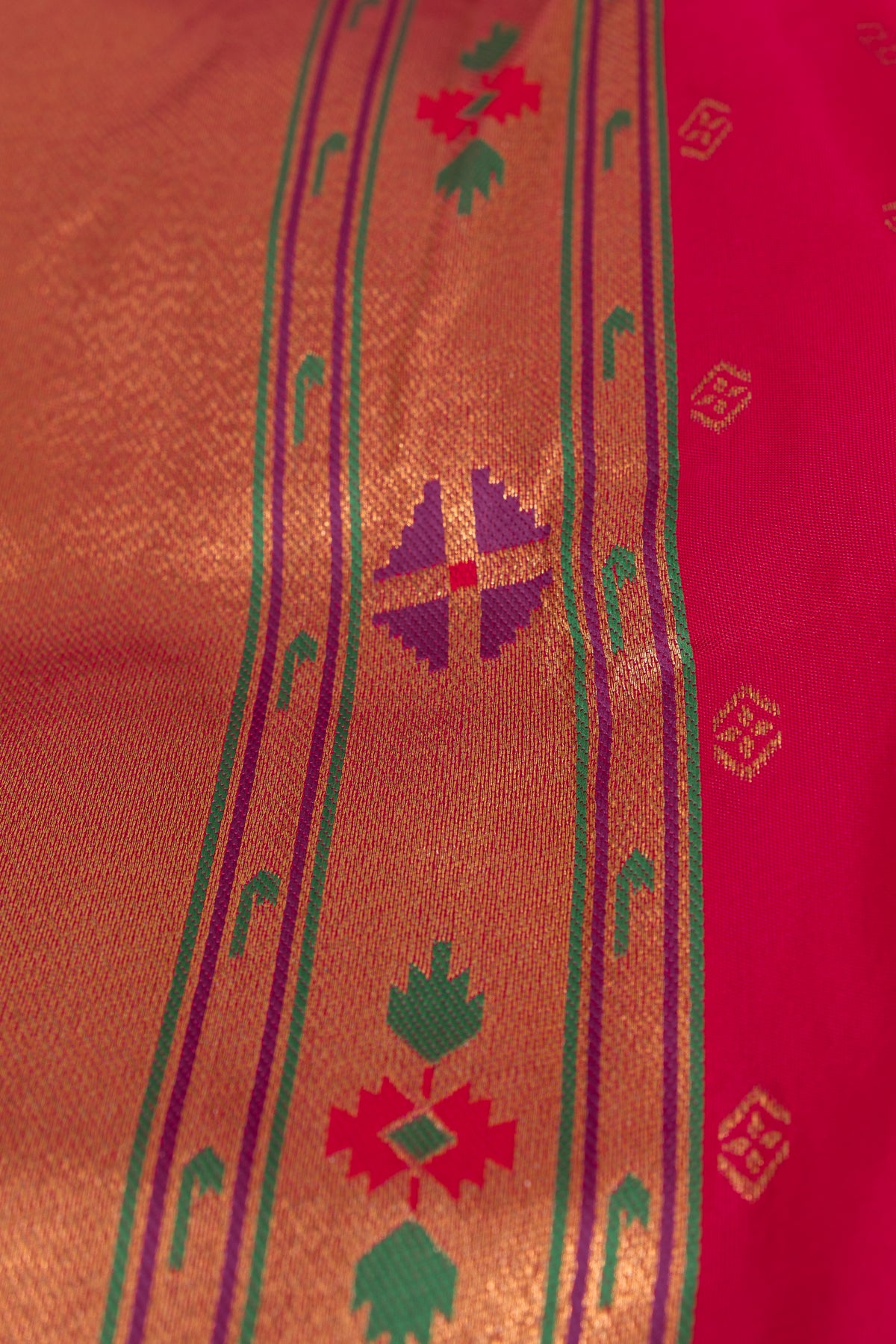 Ruby Red Apurva Silk Paithani Saree with Meena butti, gold zari and Ṣaṭmayūrapallu