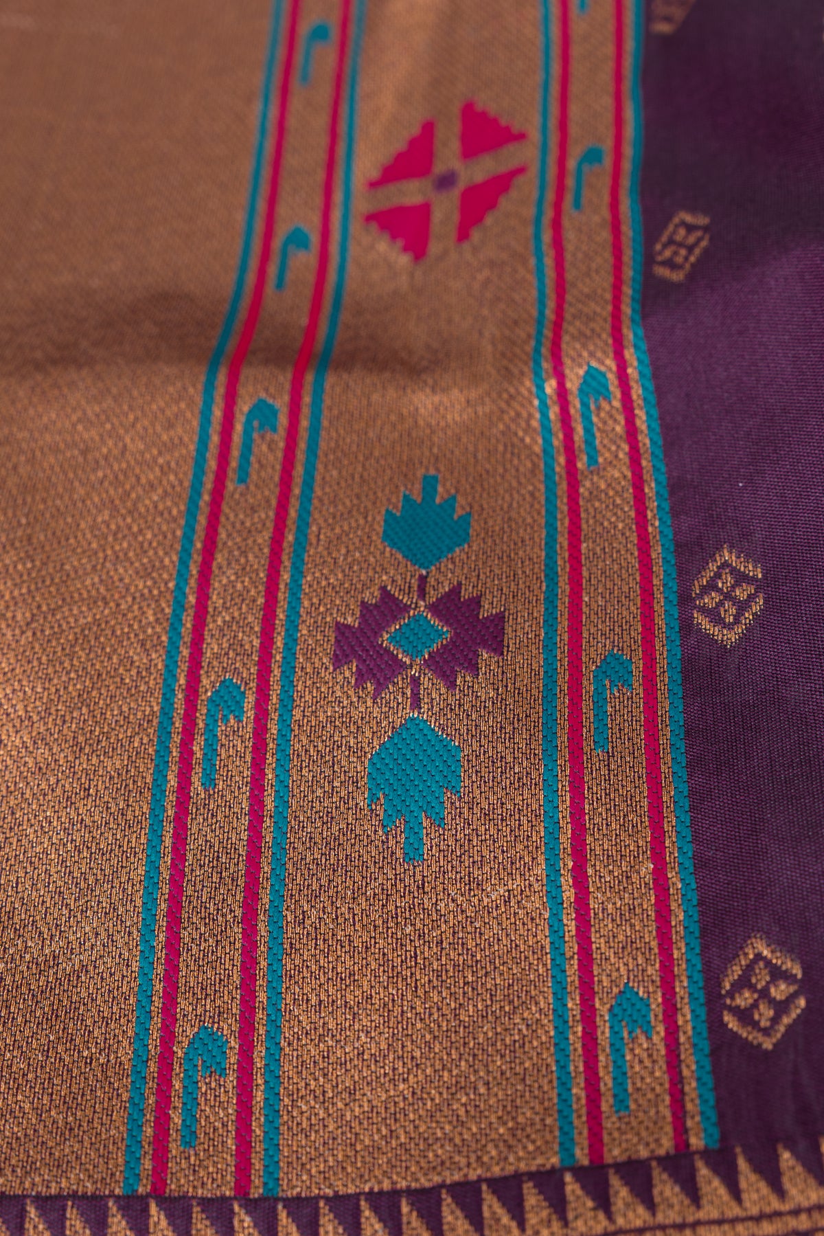Plum Purple Apurva Silk Paithani Saree with Meena butti, gold zari and Ṣaṭmayūrapallu