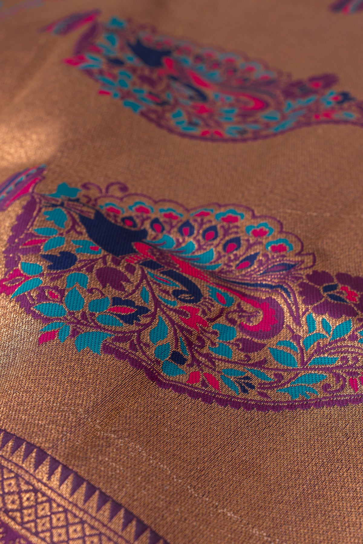 Plum Purple Apurva Silk Paithani Saree with Meena butti, gold zari and Ṣaṭmayūrapallu