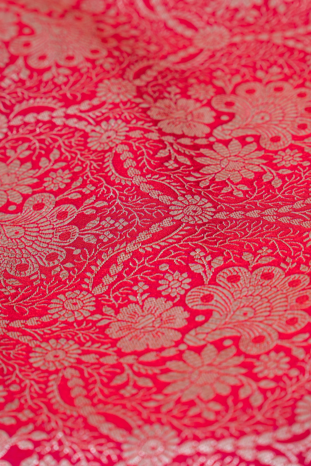 Berry Pink Katan Silk Banarasi Saree with Silver Zari Parṇa butti