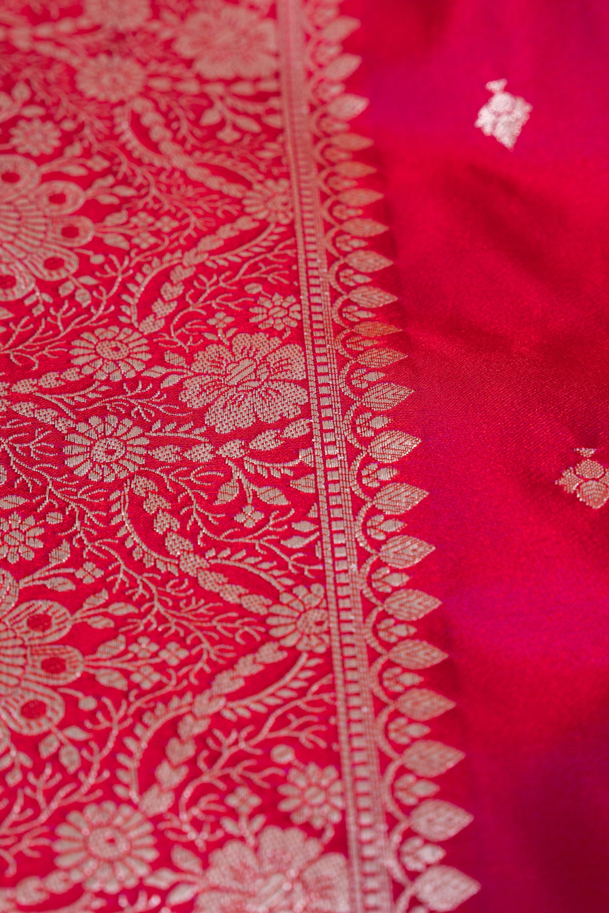 Berry Pink Katan Silk Banarasi Saree with Silver Zari Parṇa butti