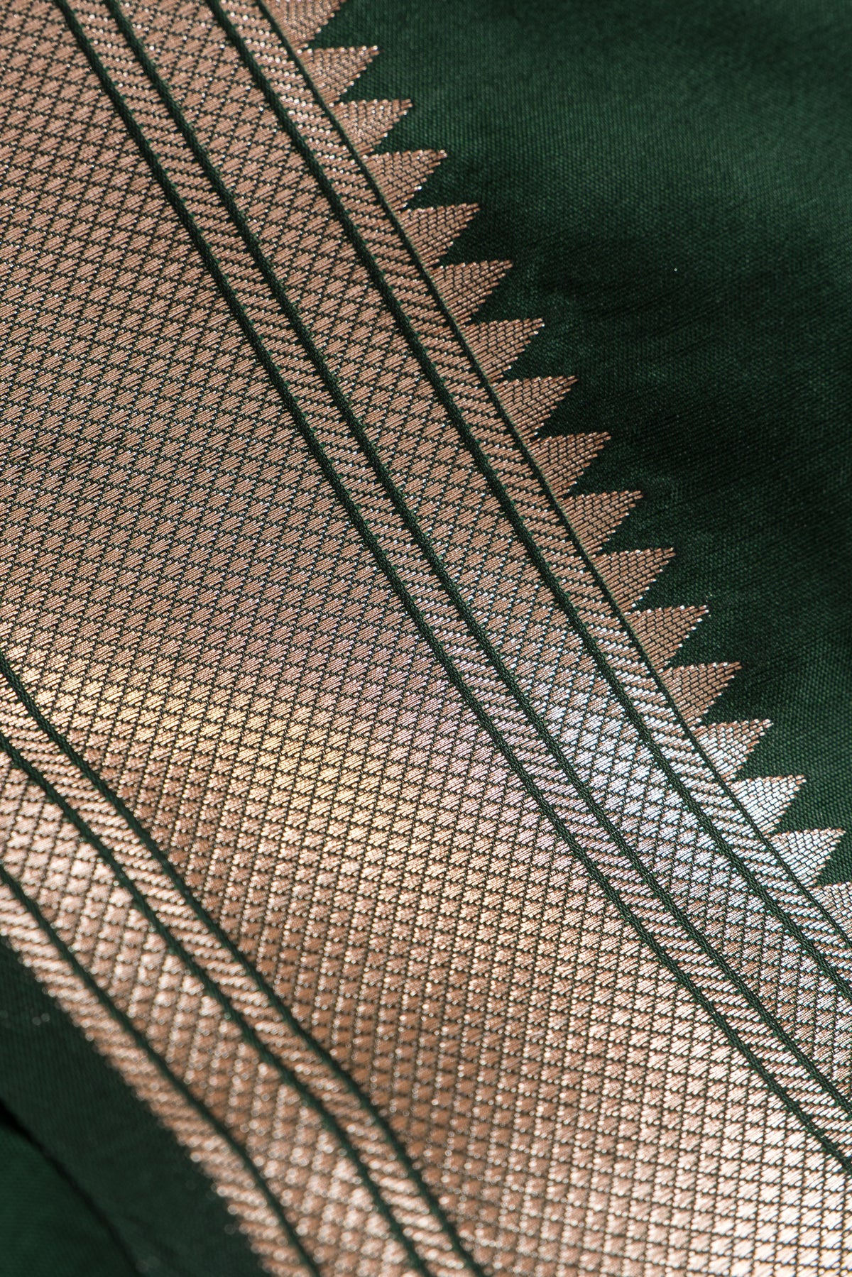 Bottle Green Apurva Silk Paithani Saree with Chatai Border and Gold Zari Chaturdasha Mayura Pallu