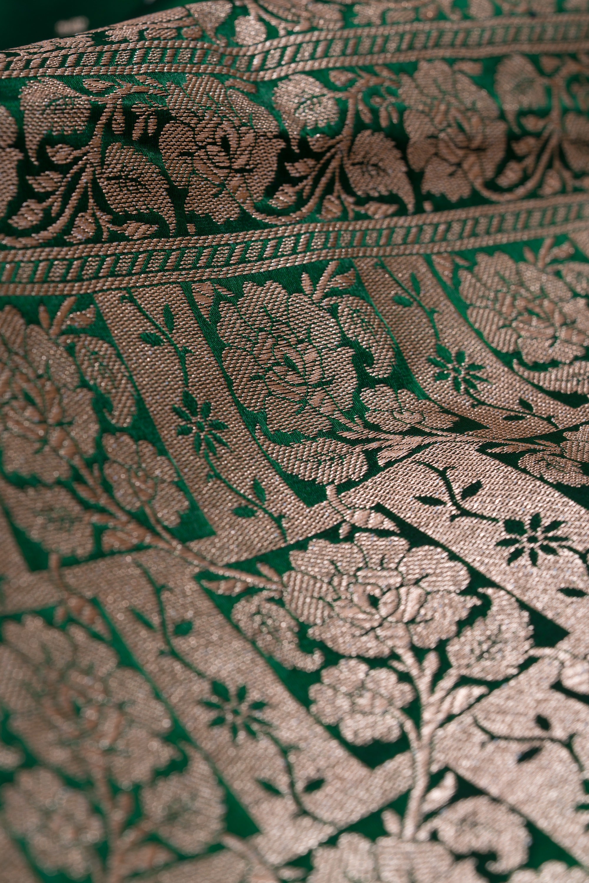 Bottle Green Soft Silk Banarasi Saree with Gold Zari Suvarṇa Padma Pallu