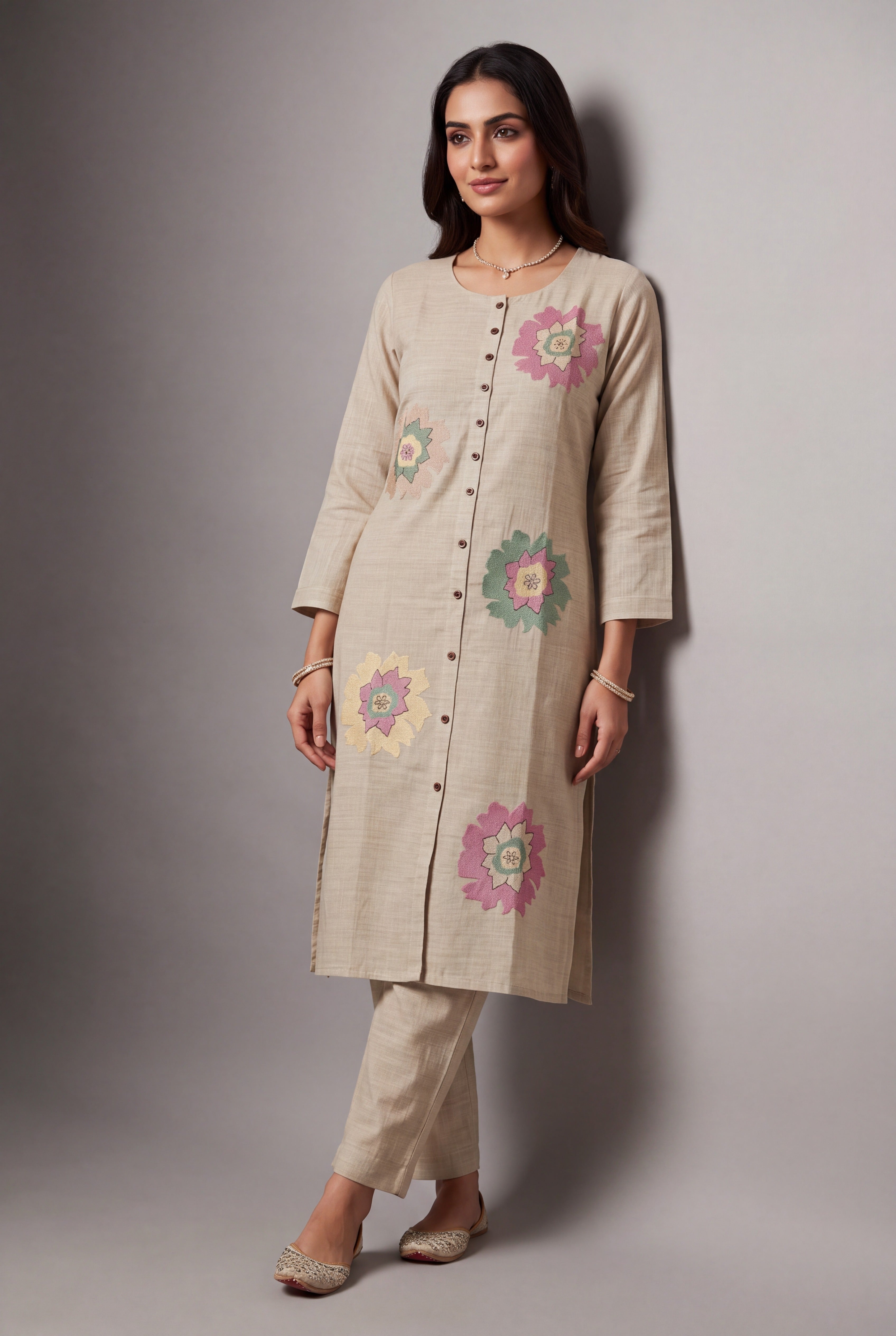Cream Sumanah Kurti with Floral patchwork