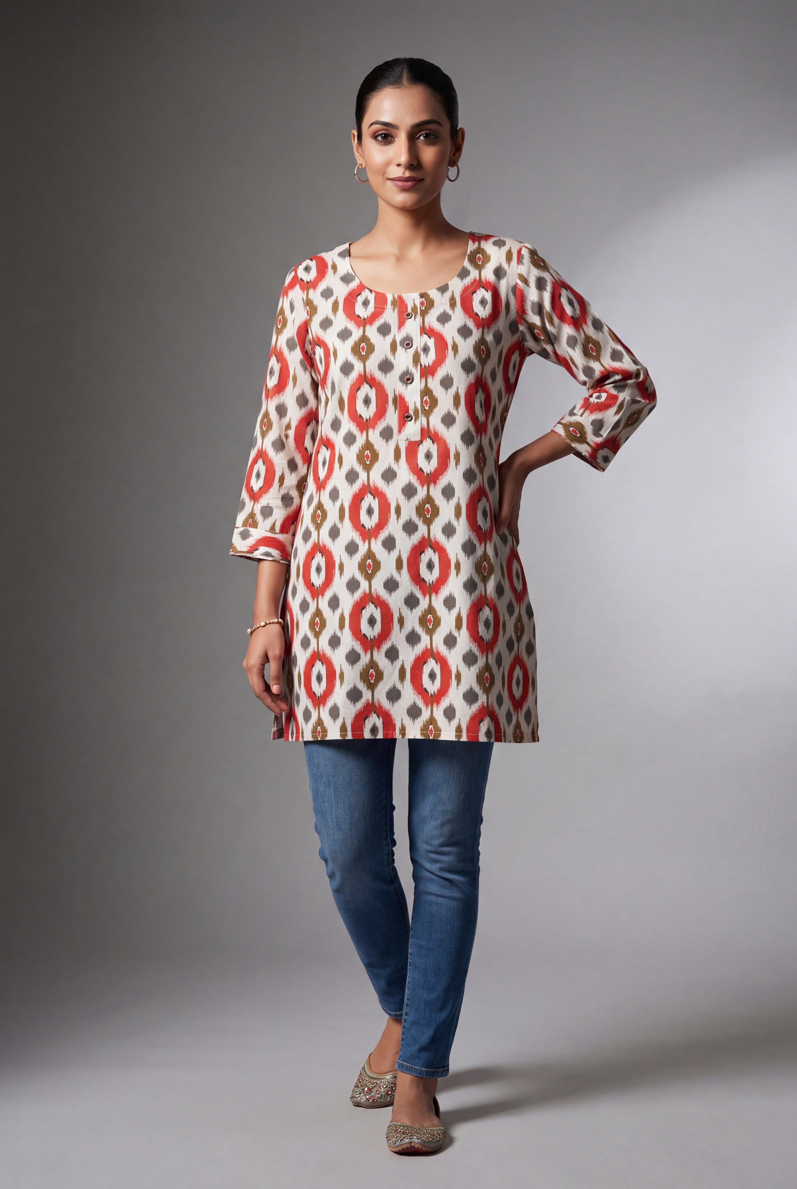 Cream and Kesar Khadi Cotton Pravāla Kurti
