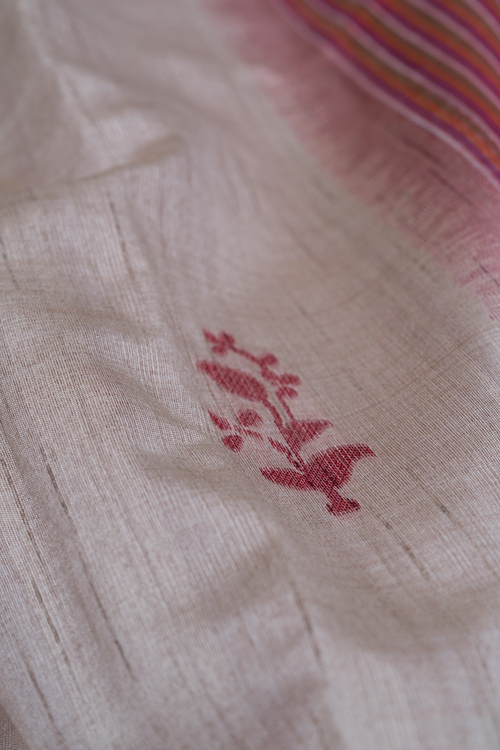 Crimson and Cream Paithani-Concept Saree with Nandi Pallu and Floral Pallu