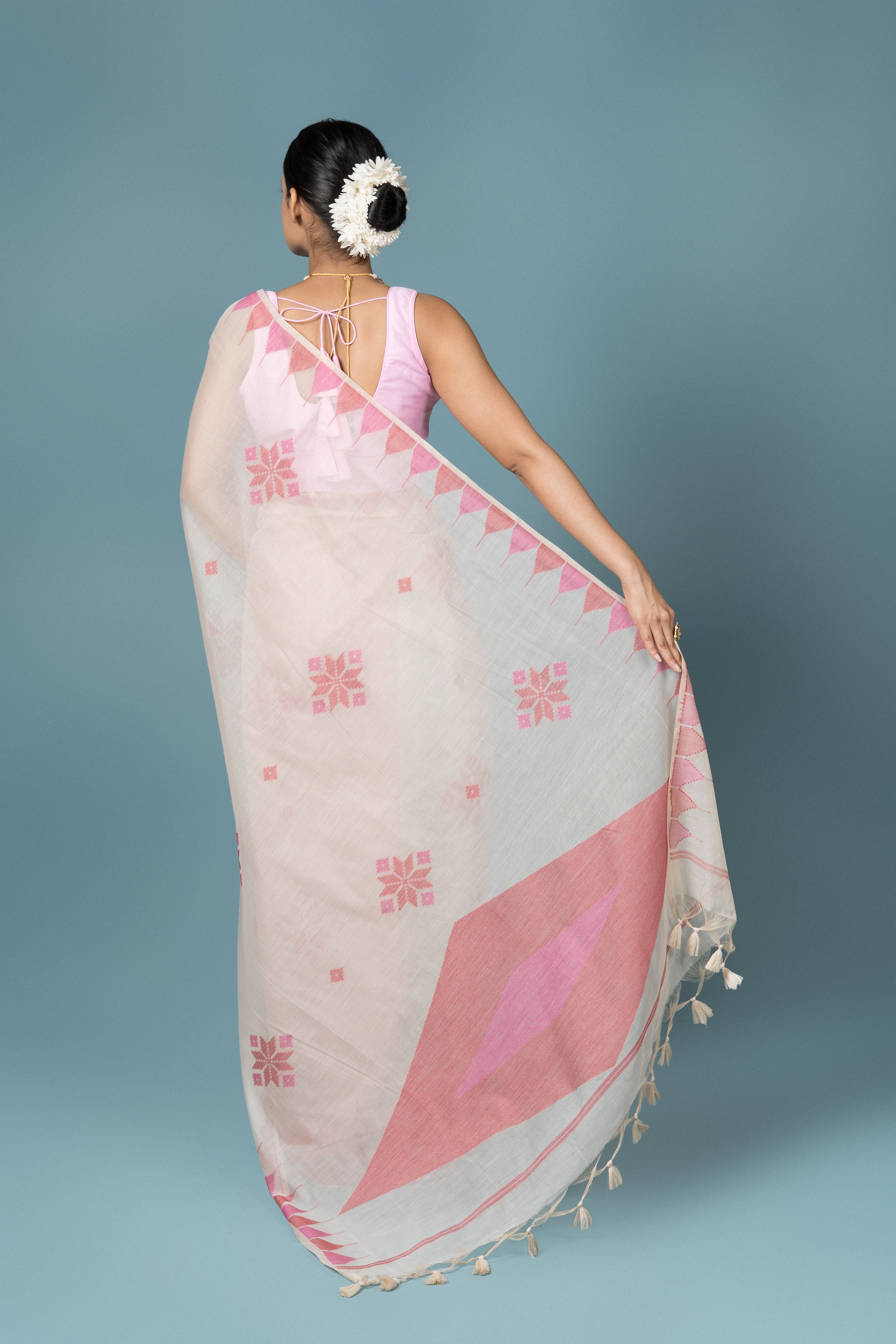 Cream Cotton Saree