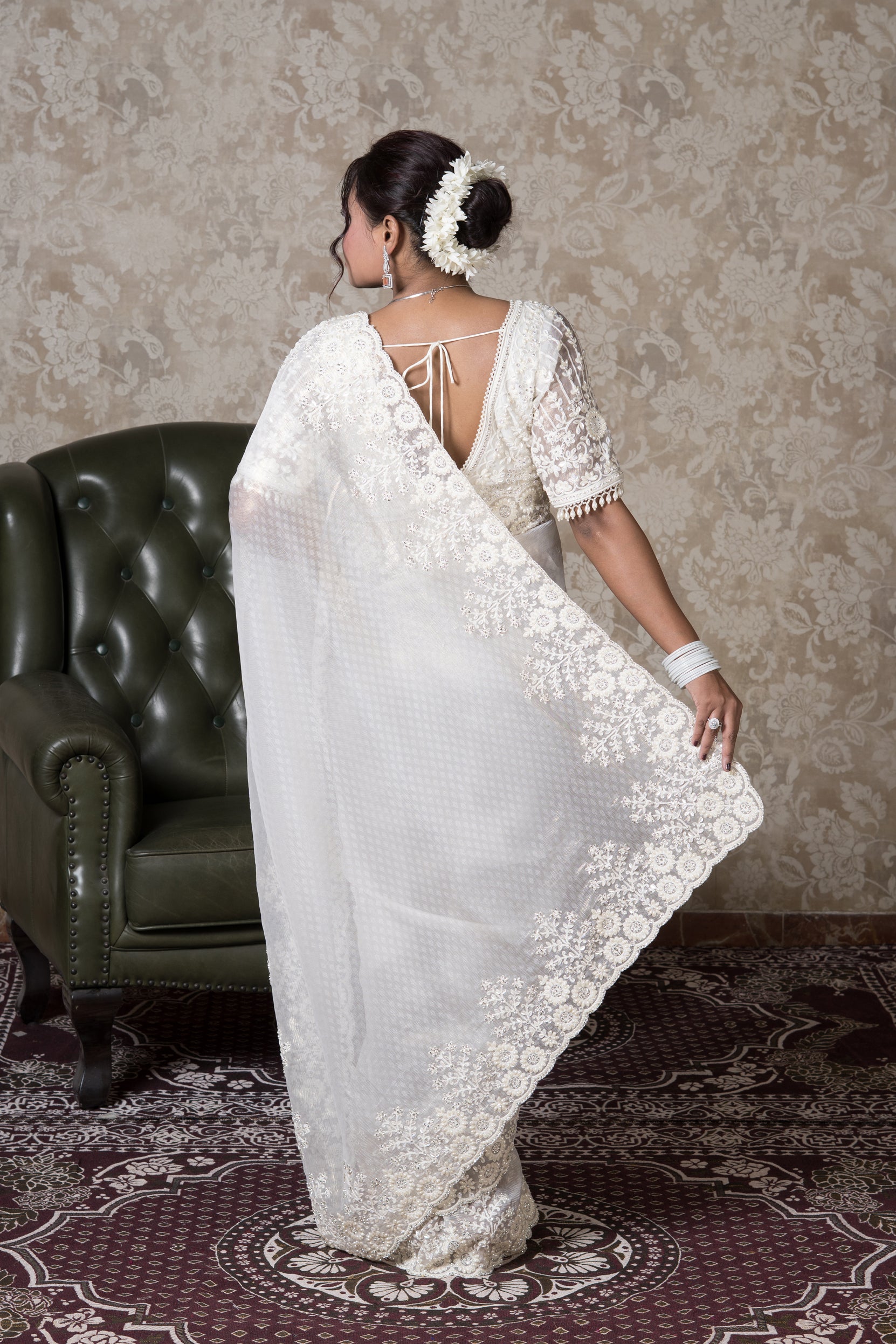 Cream Organza Saree With Stone Work