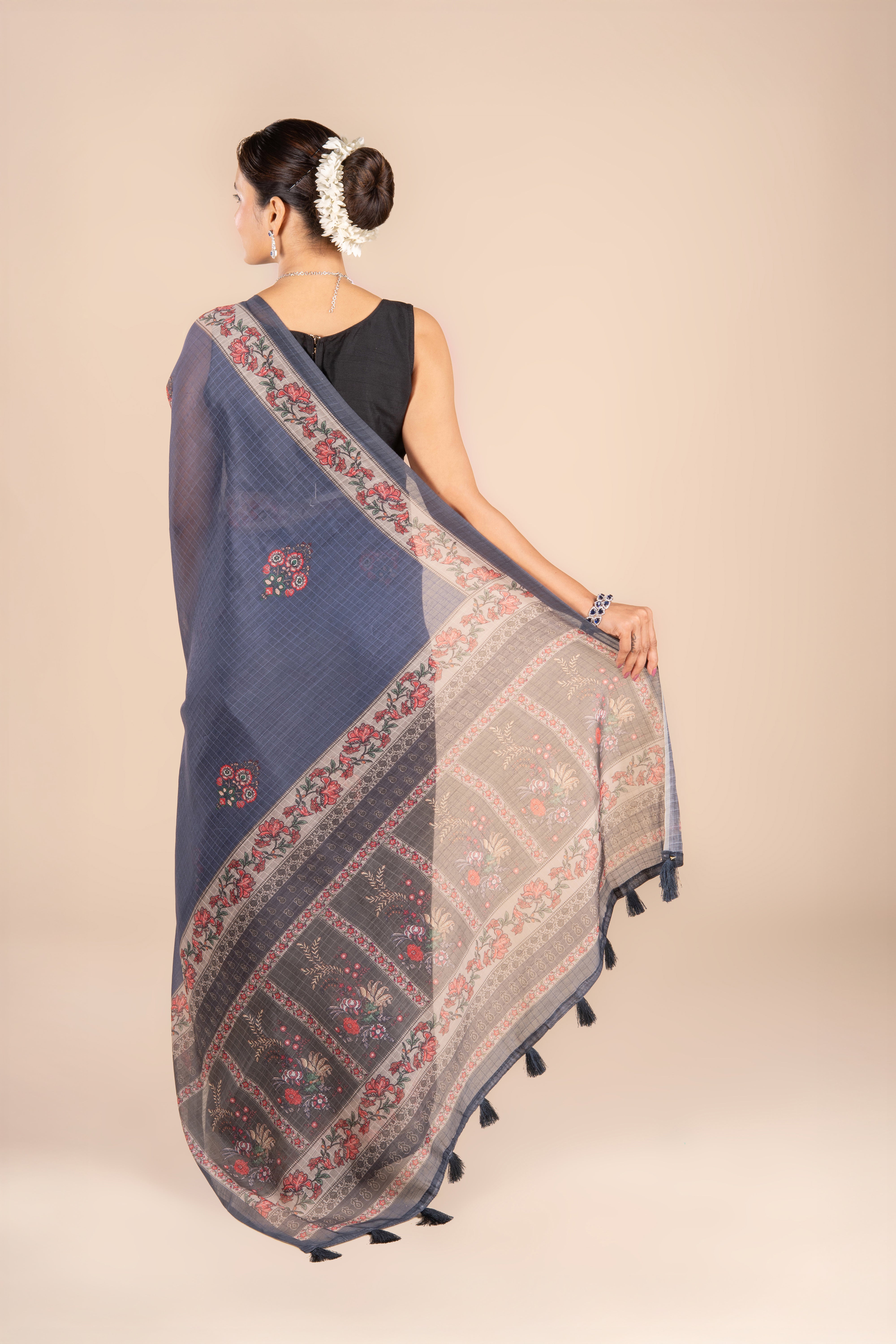 Dark Grey Maheshwari Cotton Saree