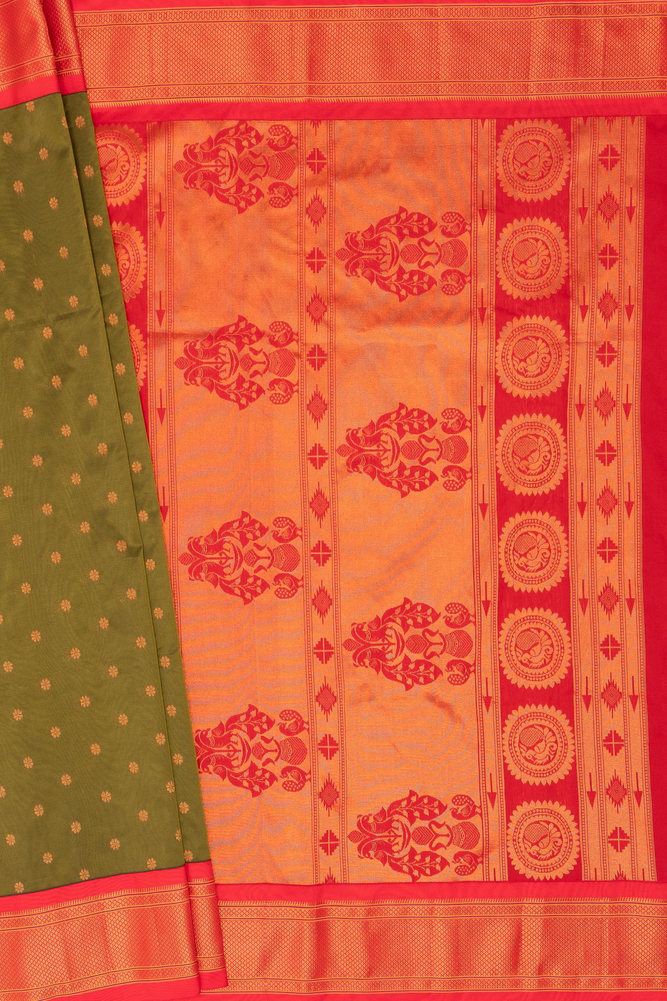 Mehndi Green Apurva Silk Paithani Saree with Karnaphulli Butti