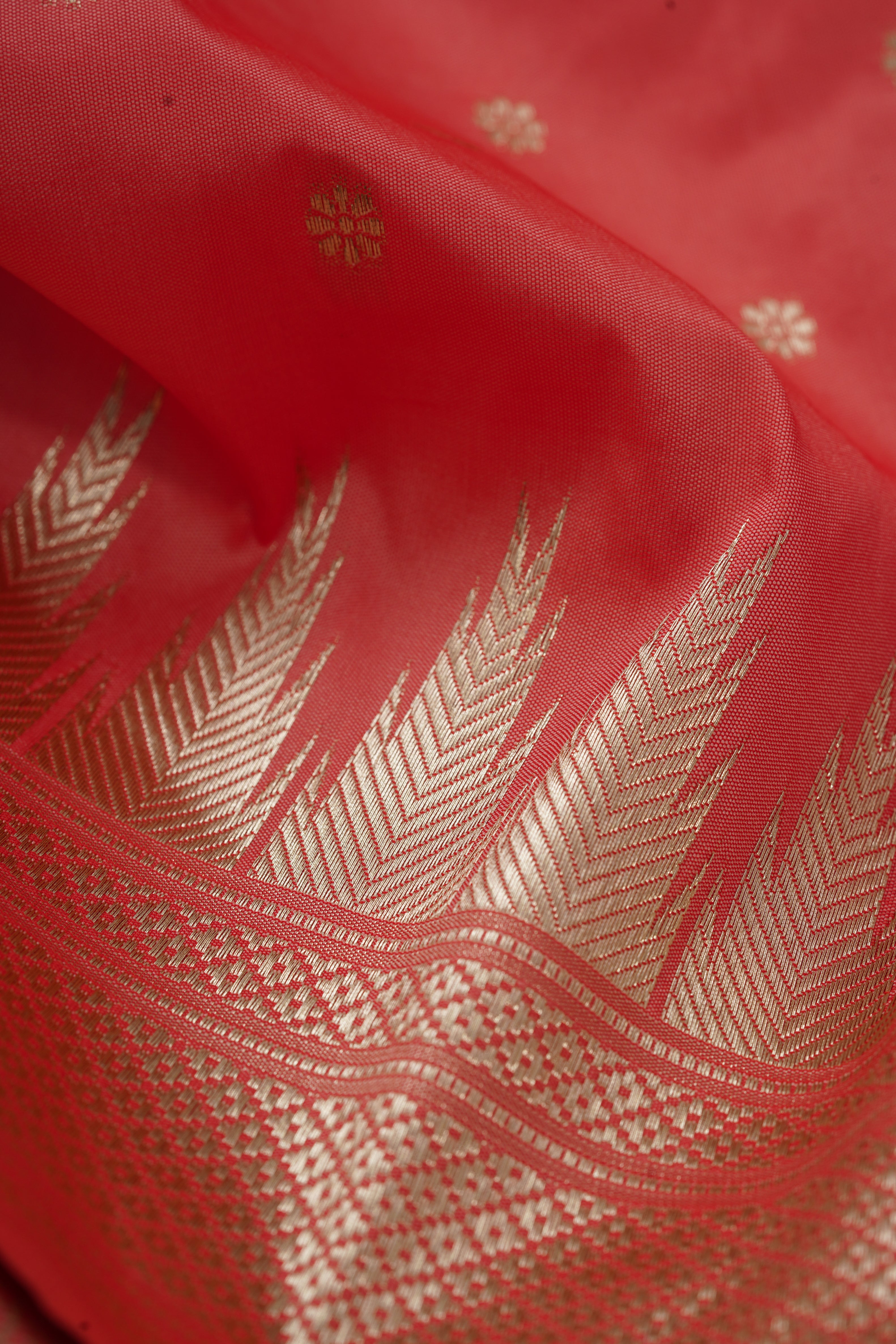 Peach Apurva Silk Paithani Saree with Irkal Border and Kalanjali Butti