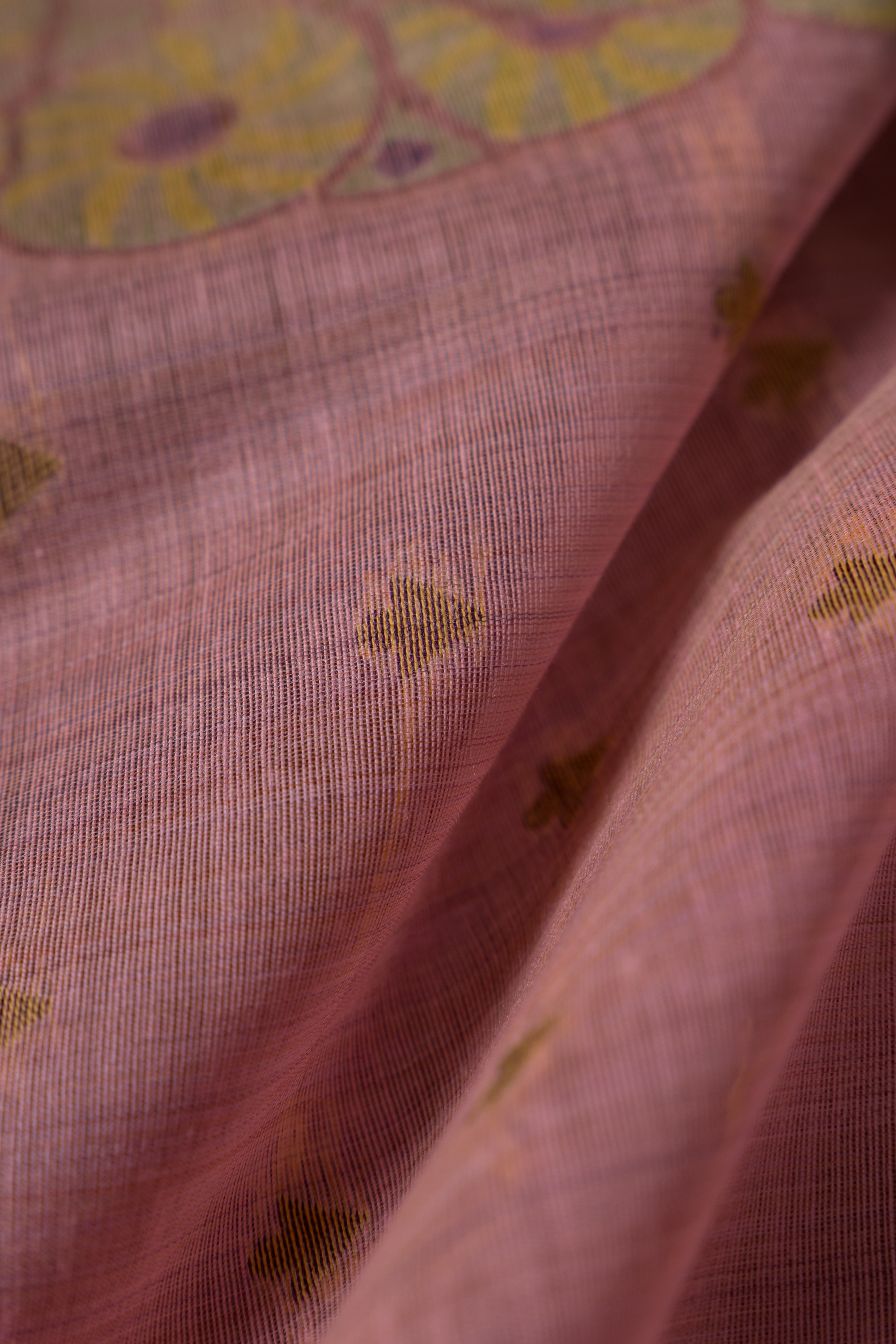 Pastel Pink Pure Cotton Saree with Nandi Pallu and contrast blouse