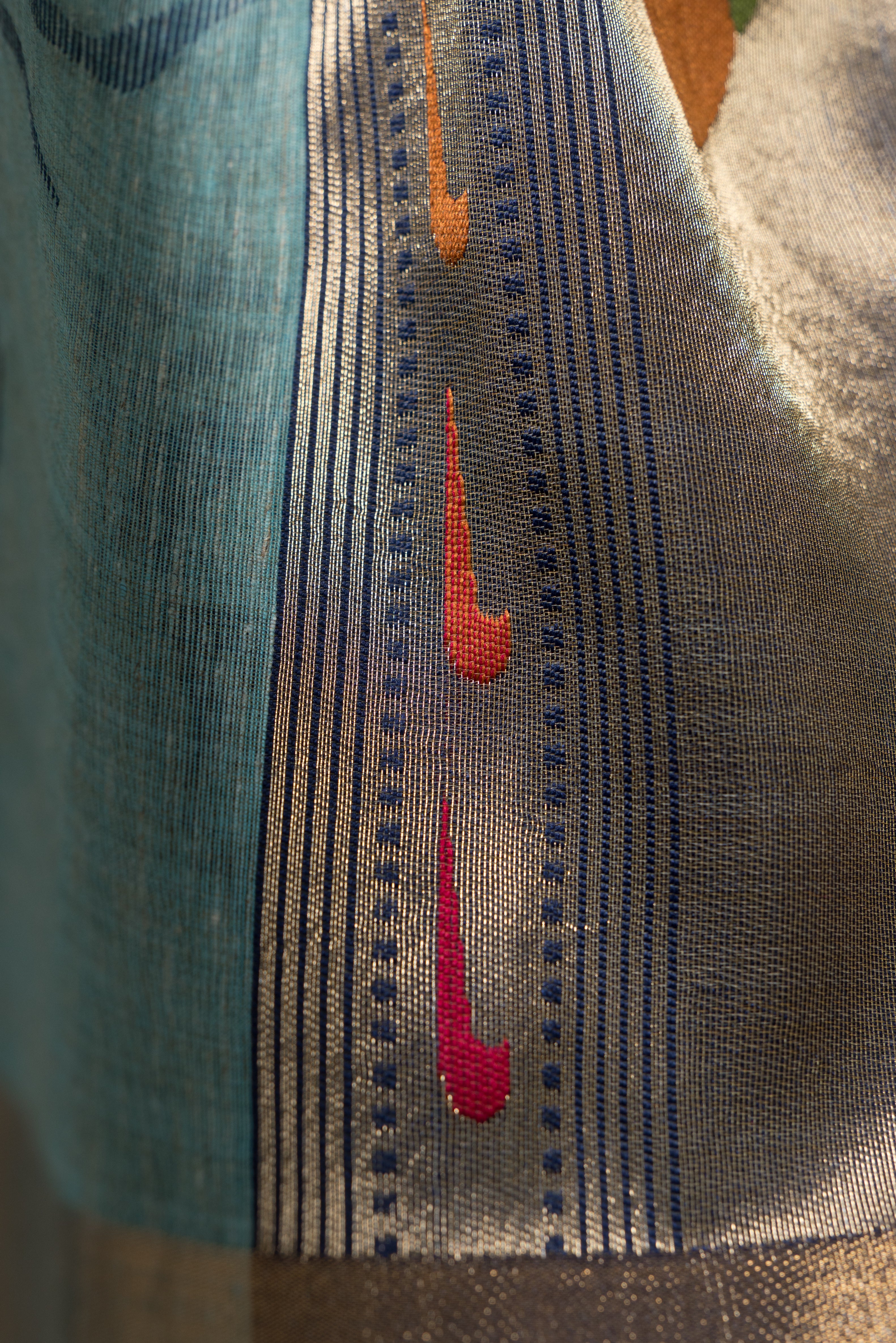 Pastel Blue Linen Paithani with Tissue Chidiya Pallu and contrast Dark Blue blouse