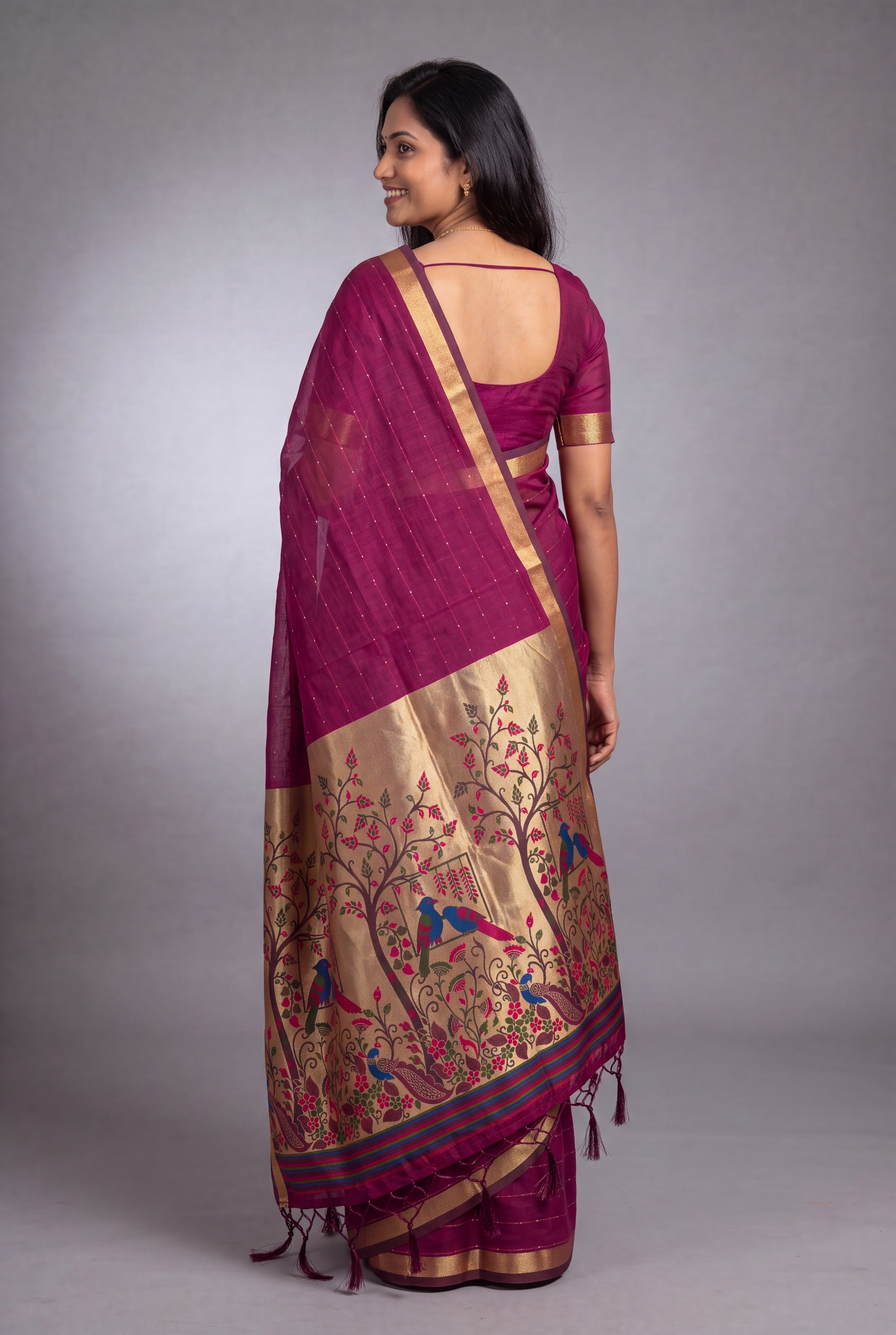 Dusty Rose Jamdhani Cotton Paithani with Tarumayura Pallu and Lakdipatta border