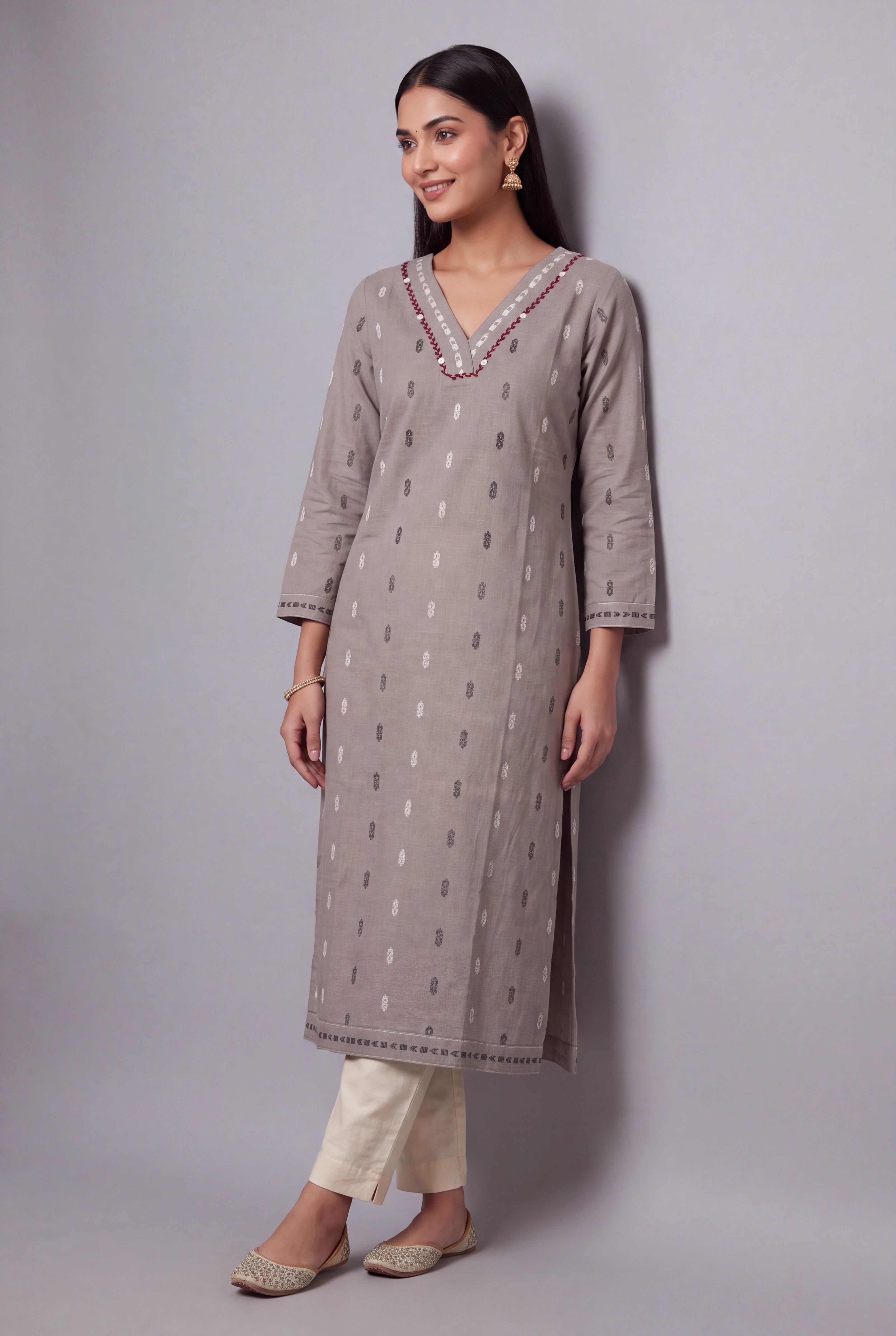Earthy Grey Kapiśā Kurti