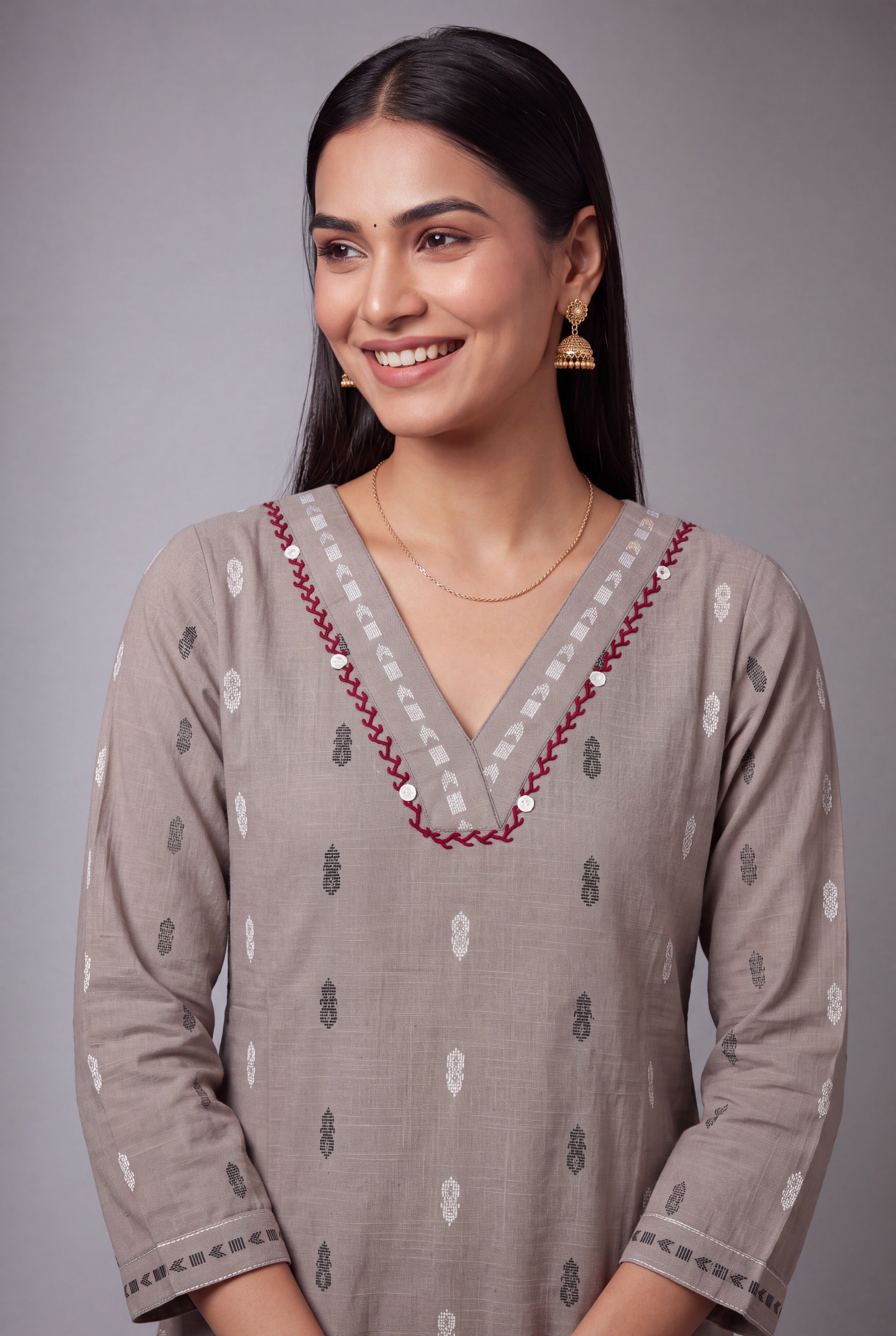 Earthy Grey Kapiśā Kurti