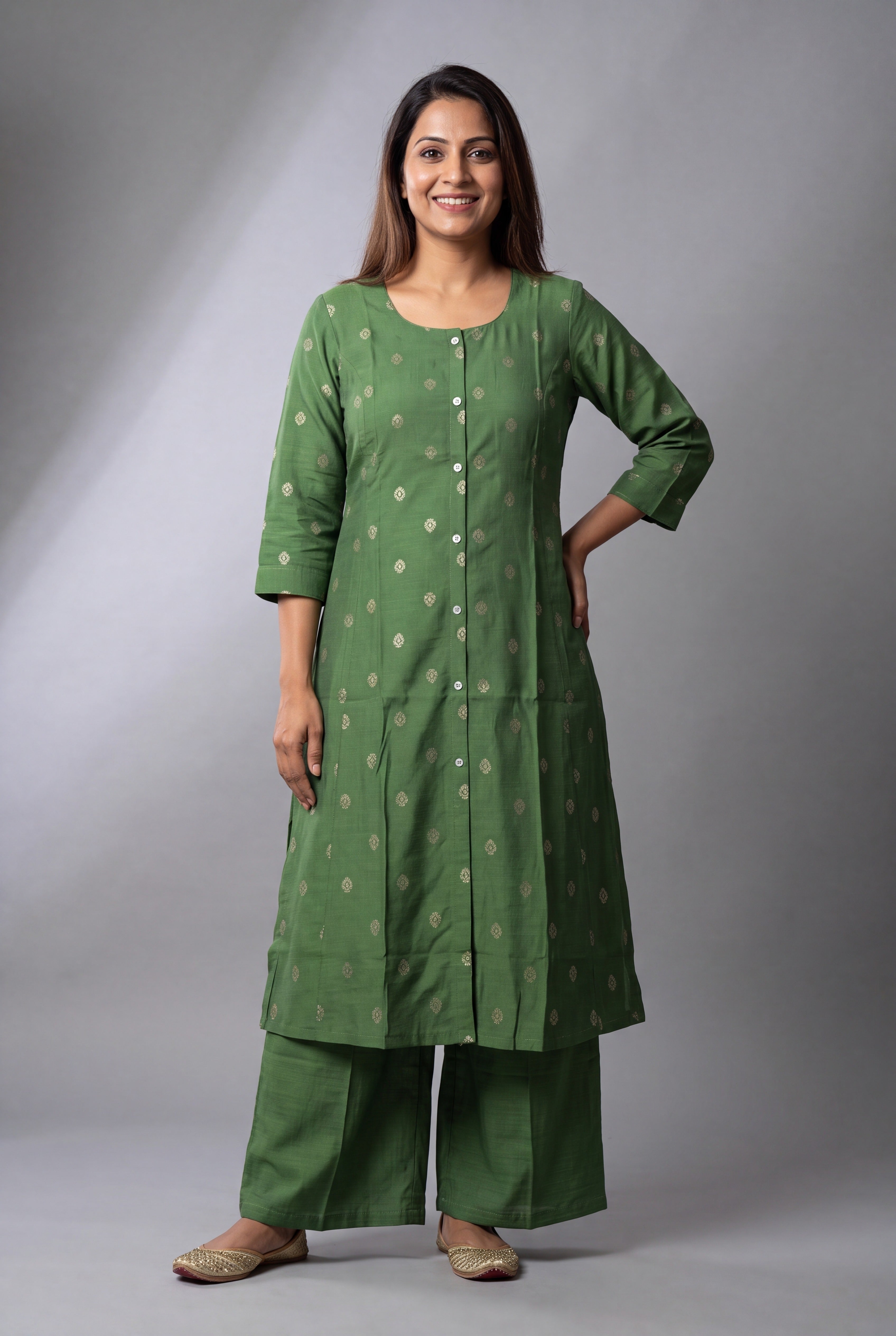 Forest Green Kusumamālā Co-ord Set with Silver Zari butti