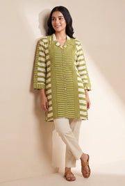 Green Cotton Kurti with Geometric Stripe Print