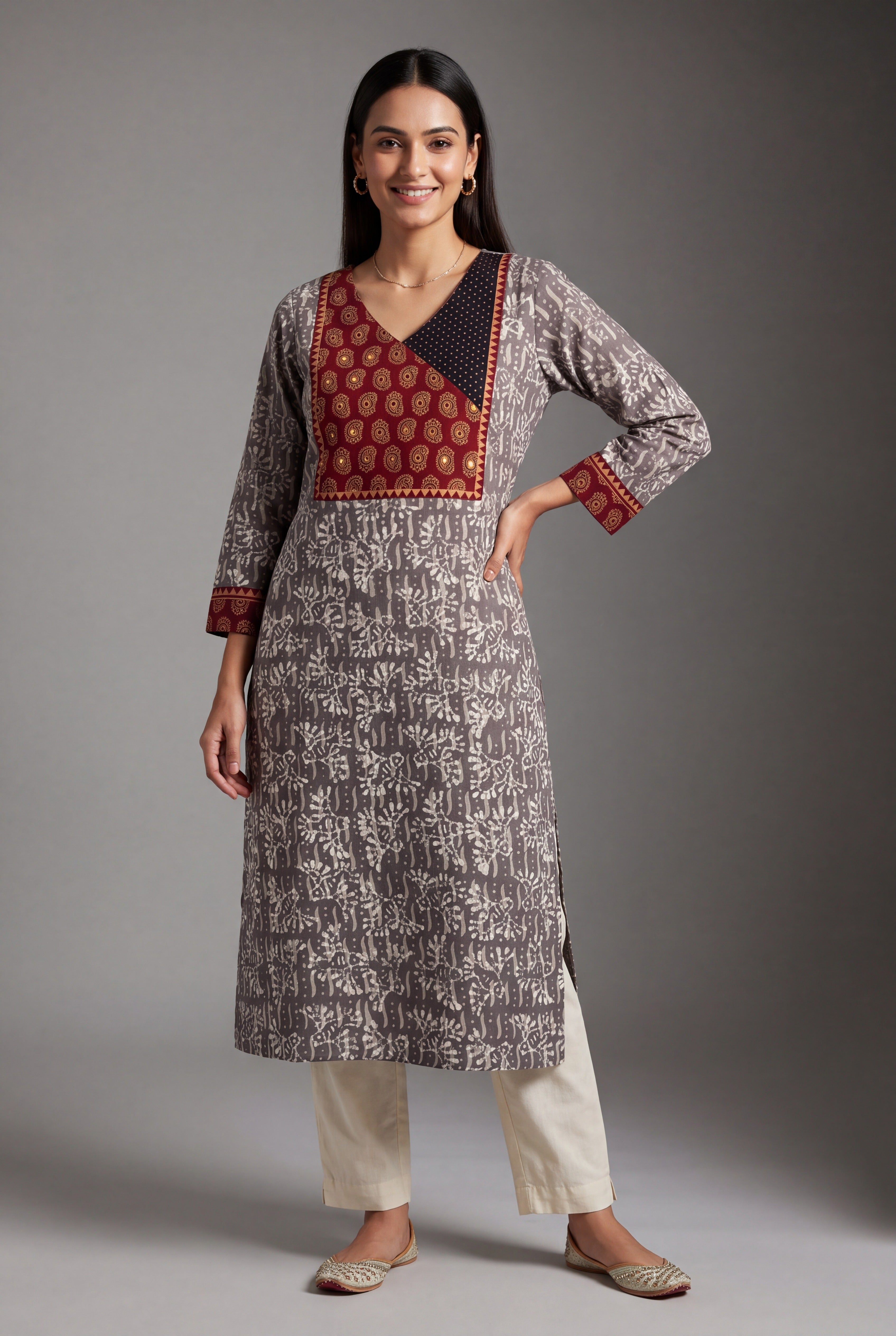 Grey Śilāmayī Kurti with Ajrakh Print and Floral body