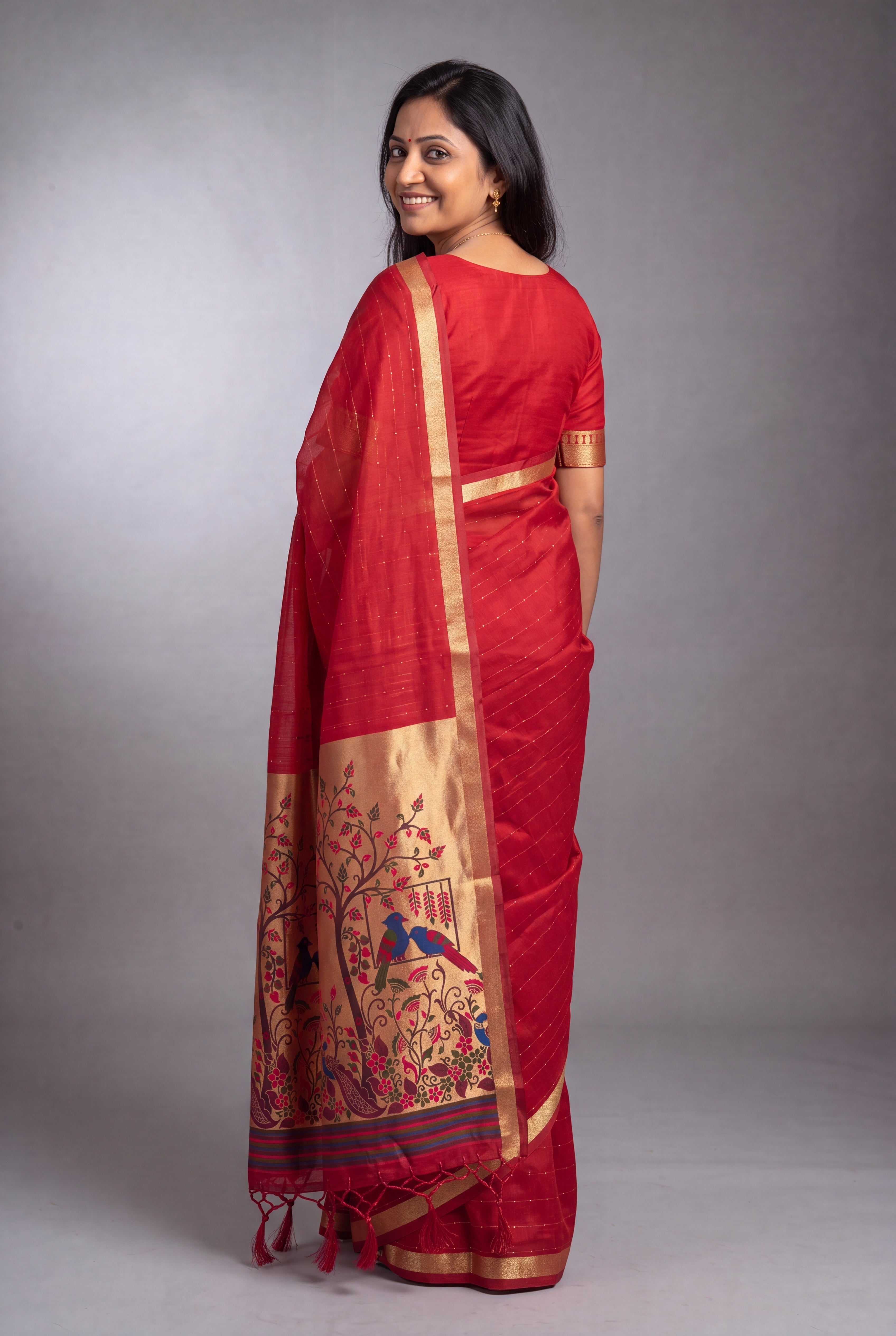 Red Jamdhani Cotton Paithani with Tarumayura Pallu and Lakdipatta border