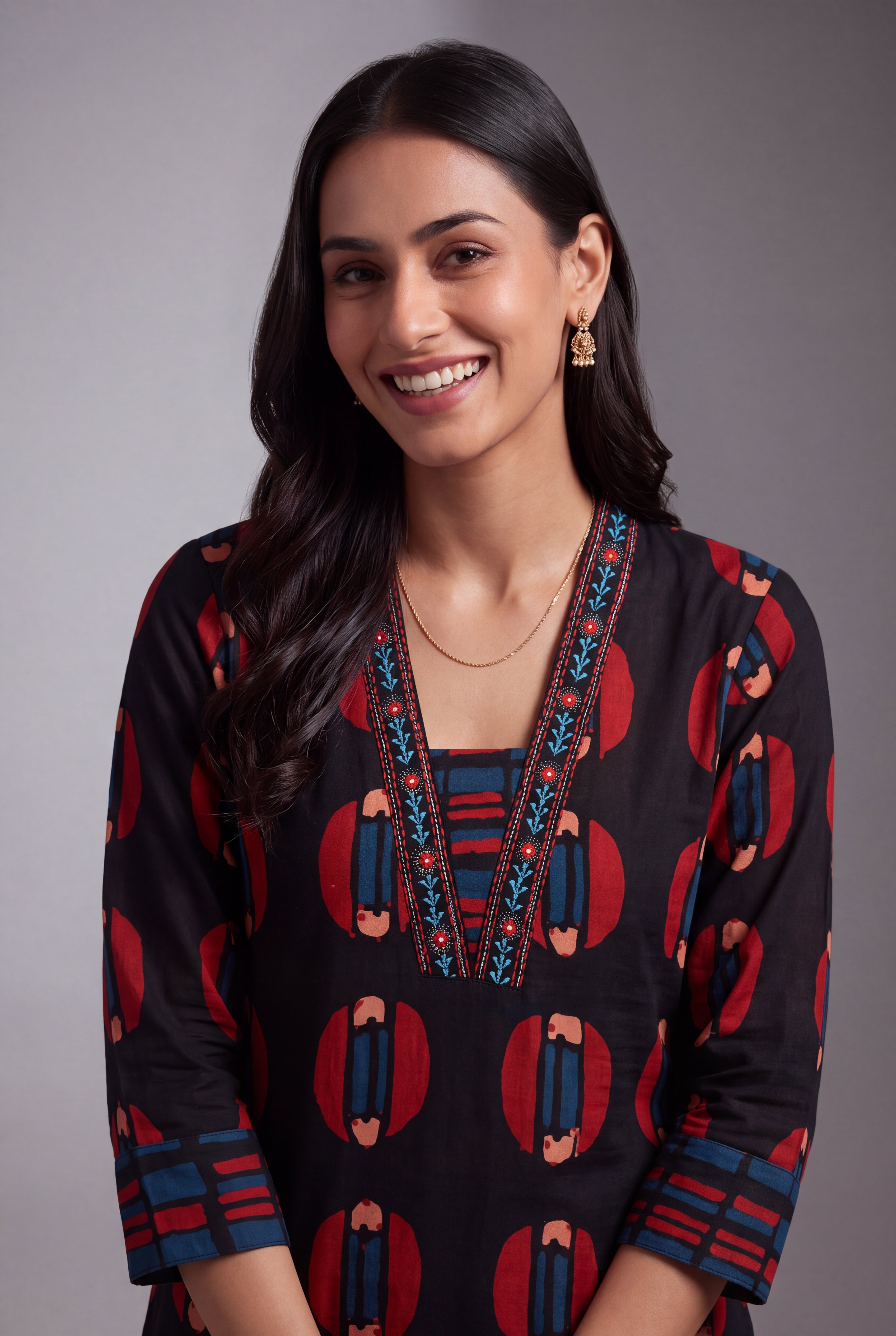 Black Śyāma Co-ord Set with Windowpane Palazzo pants