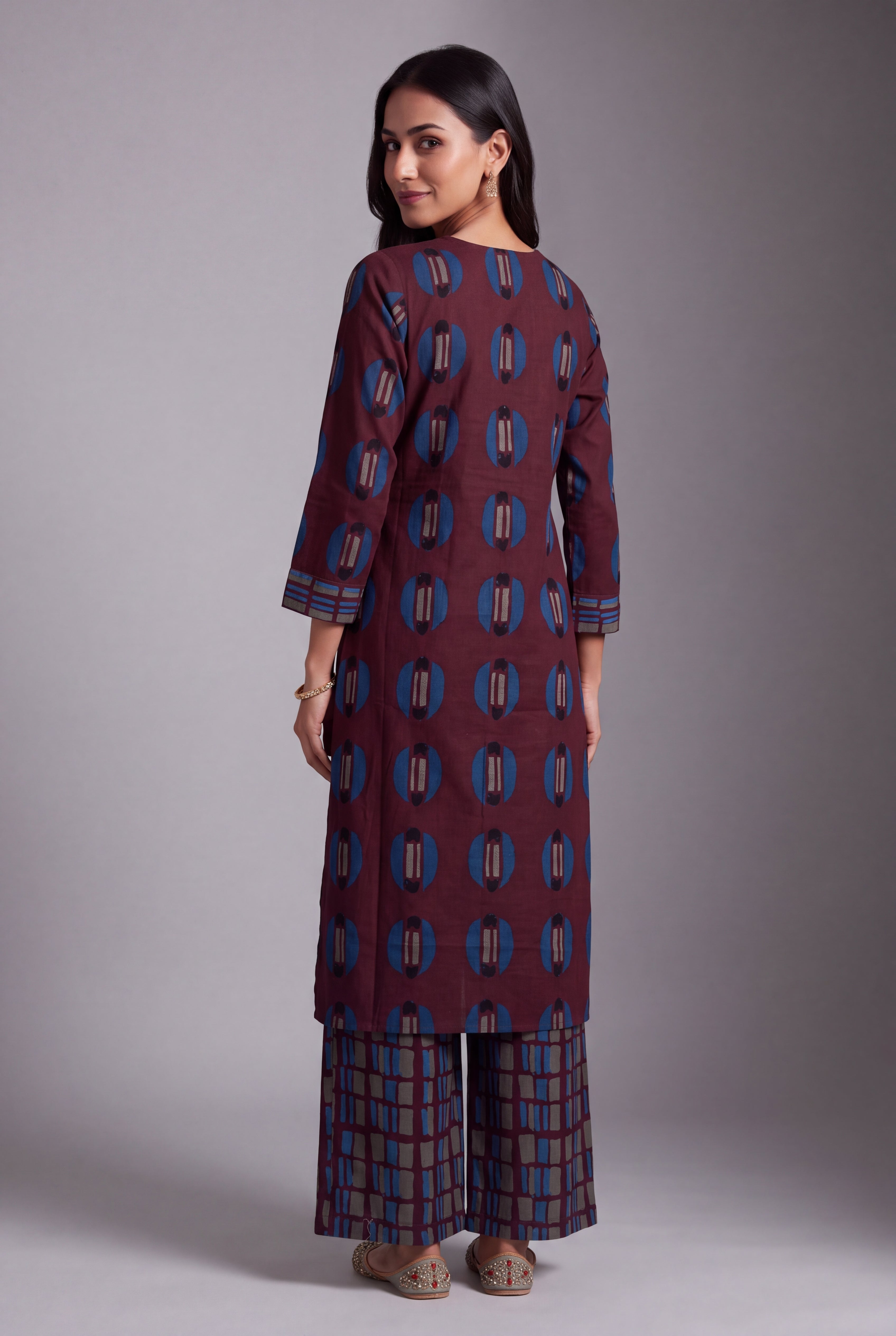 Wine Śyāma Co-ord Set with Windowpane Palazzo pants