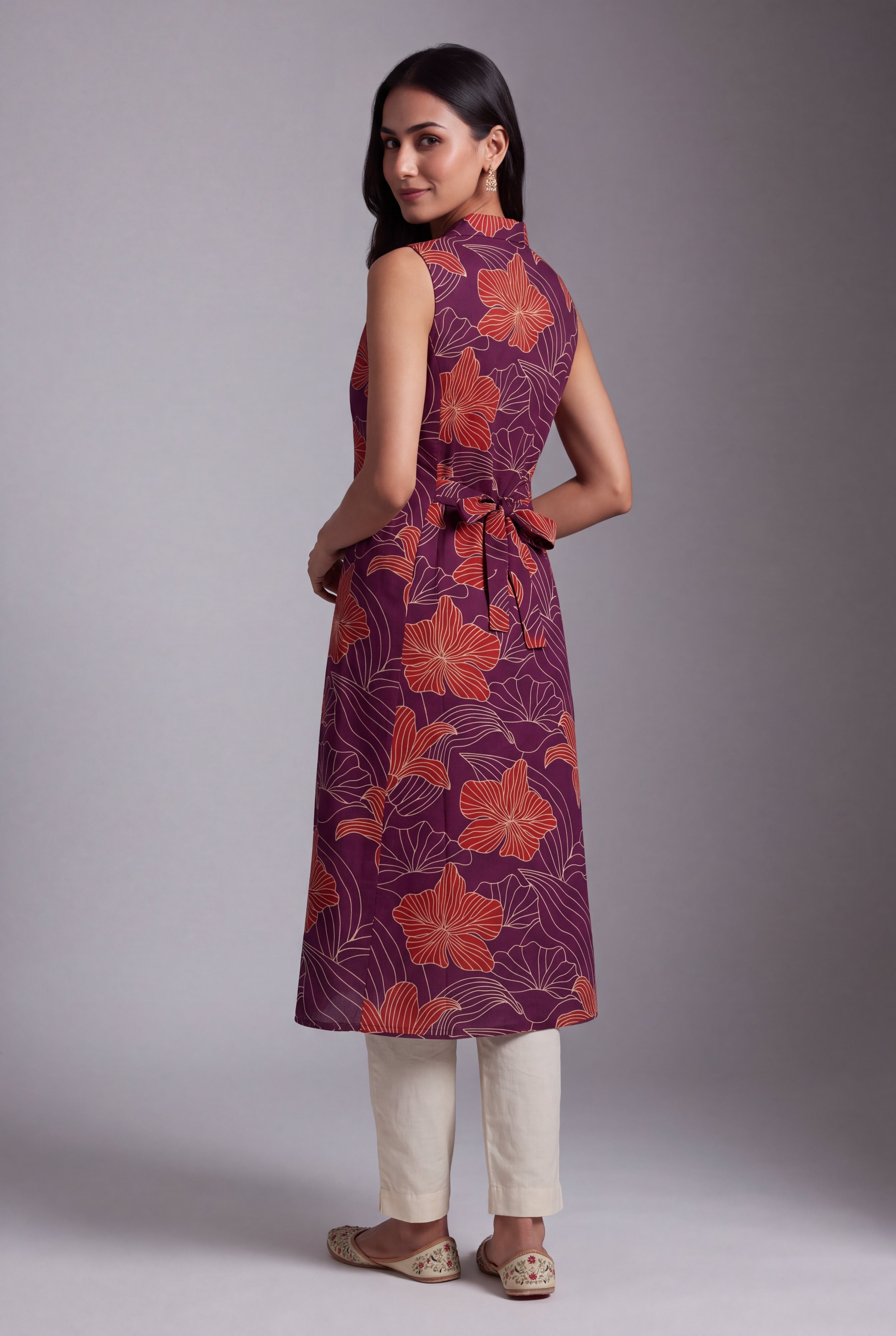 Purple Puṣpa-Print Collared A-line Kurti