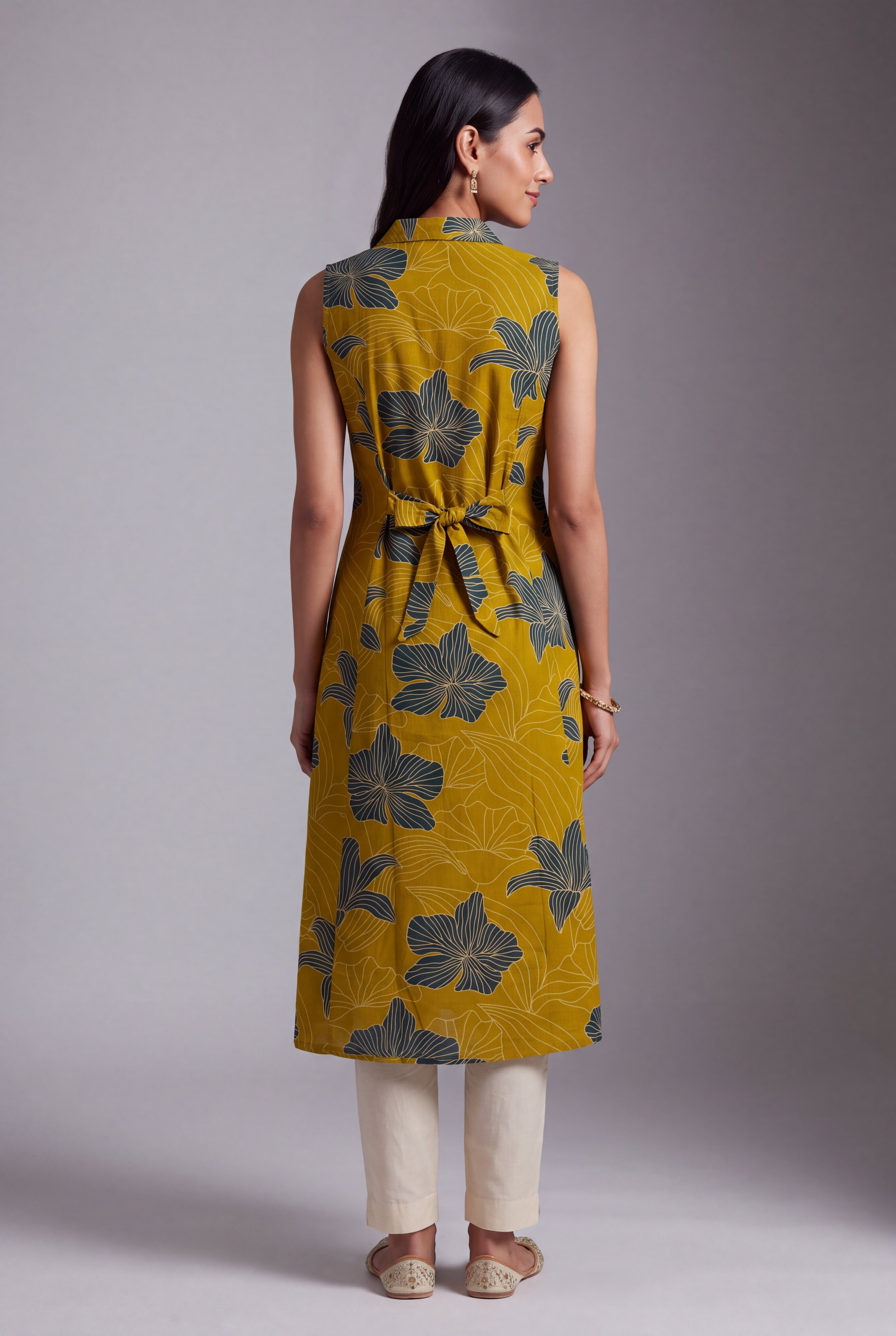 Mustard Puṣpa-Print Collared A-line Kurti