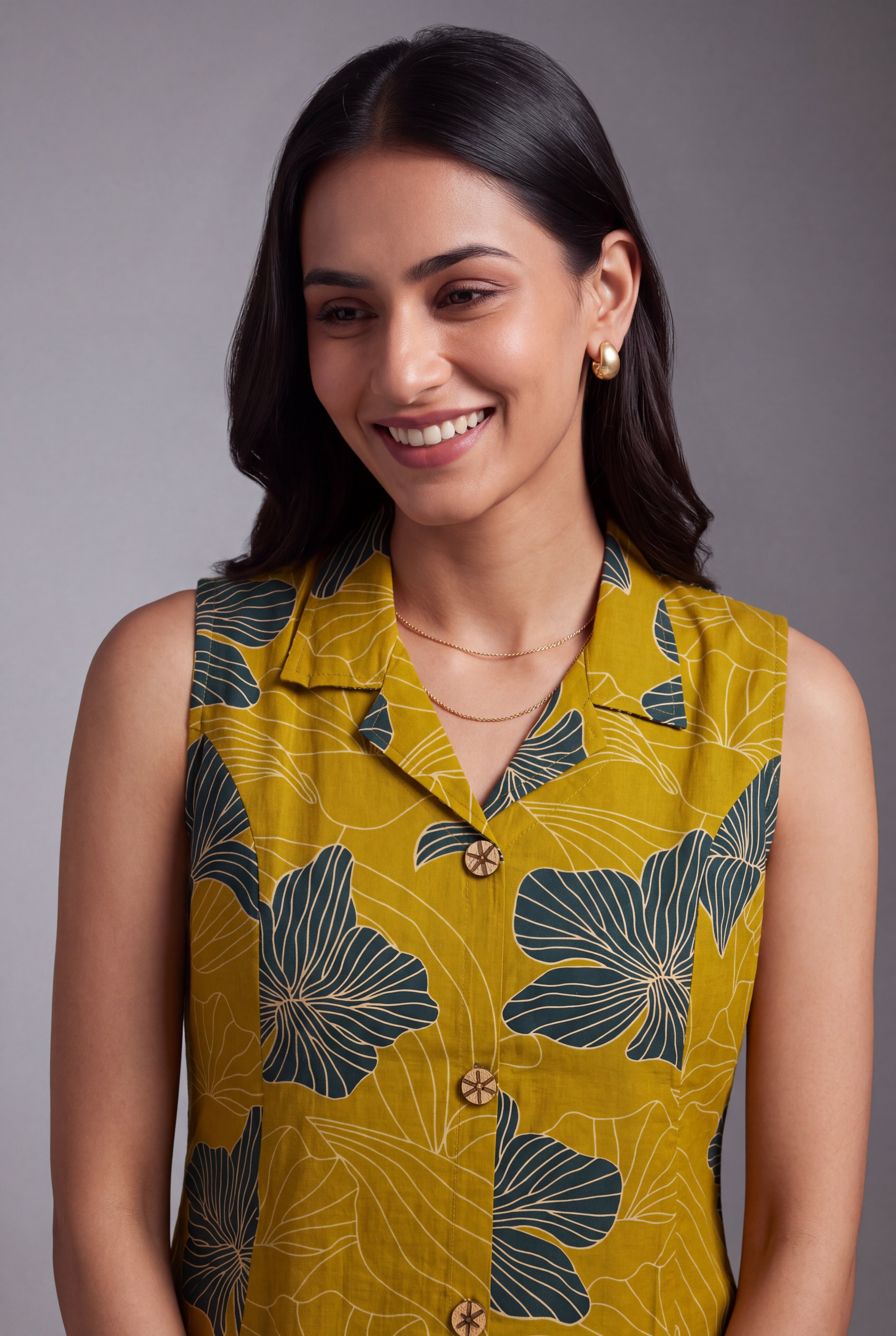 Mustard Puṣpa-Print Collared A-line Kurti
