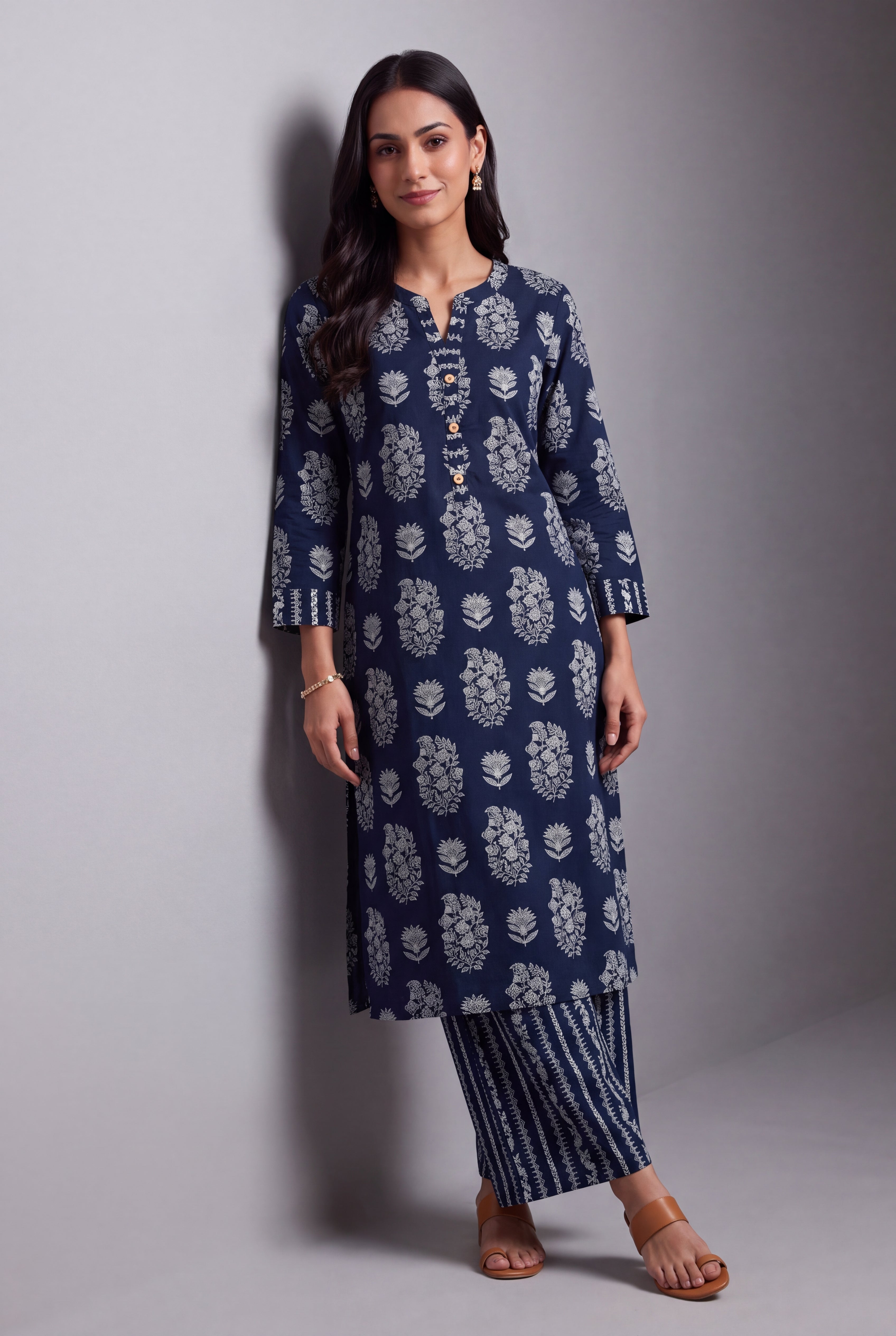 Sapphire Blue Latā Co-ord Set with Mandarin collar