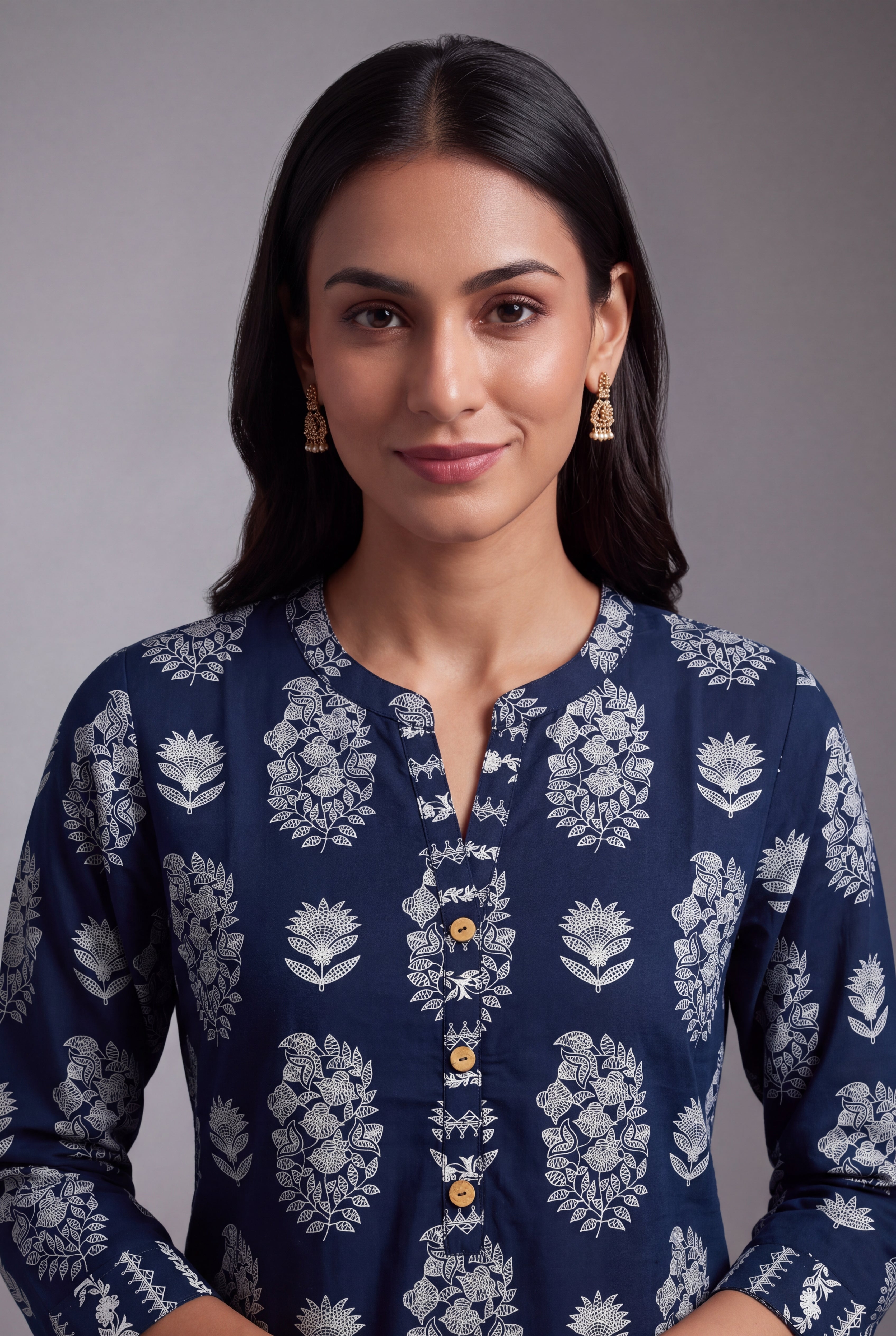 Sapphire Blue Latā Co-ord Set with Mandarin collar