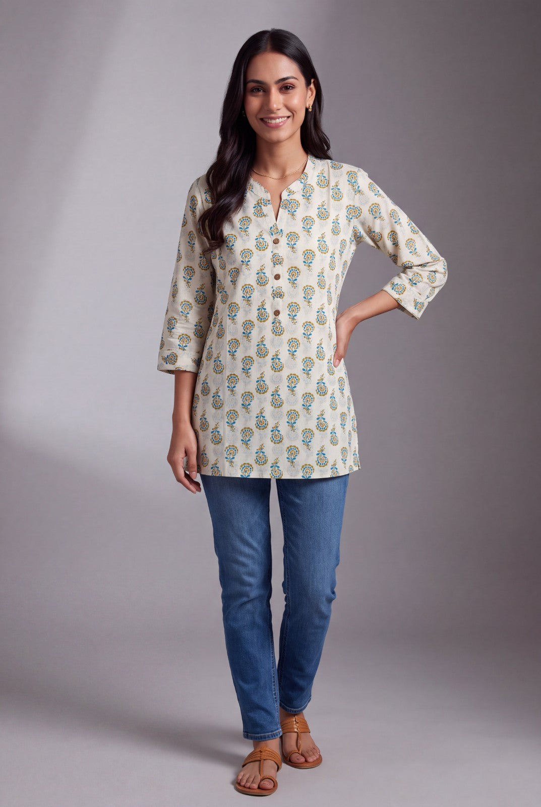 Cream Pure Cotton Nīlapuṣpa Short Kurti with Mandarin Collar