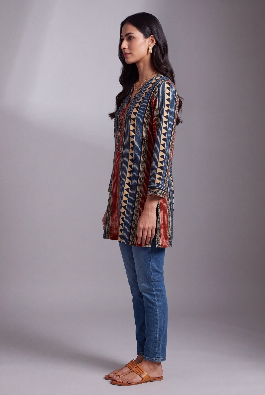 Pure Cotton Neel Jaali Short Kurti with Mandarin collar