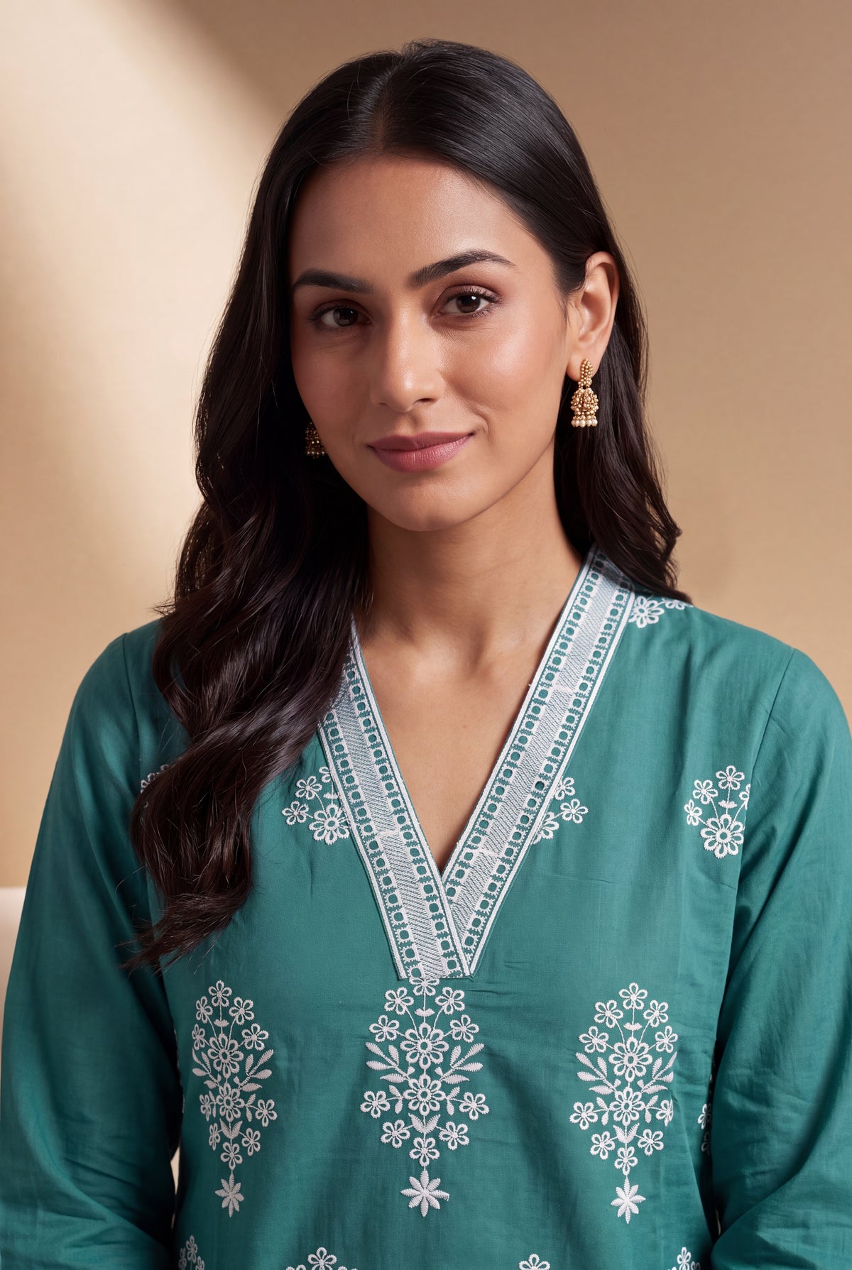 Sea Green Kusuma Laherī Kurti with Ivory threadwork motifs