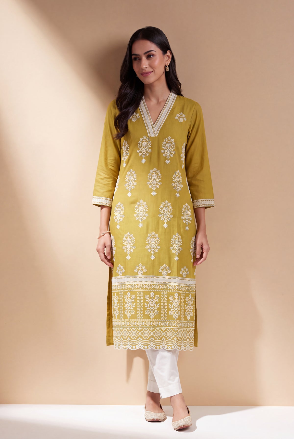Haldi Yellow Kusuma Laherī Kurti with Ivory threadwork motifs