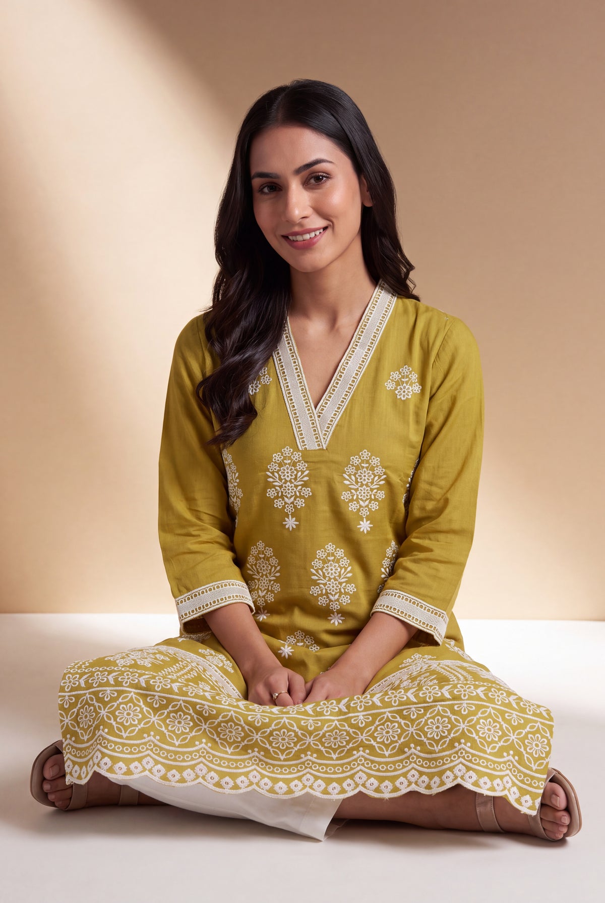 Haldi Yellow Kusuma Laherī Kurti with Ivory threadwork motifs