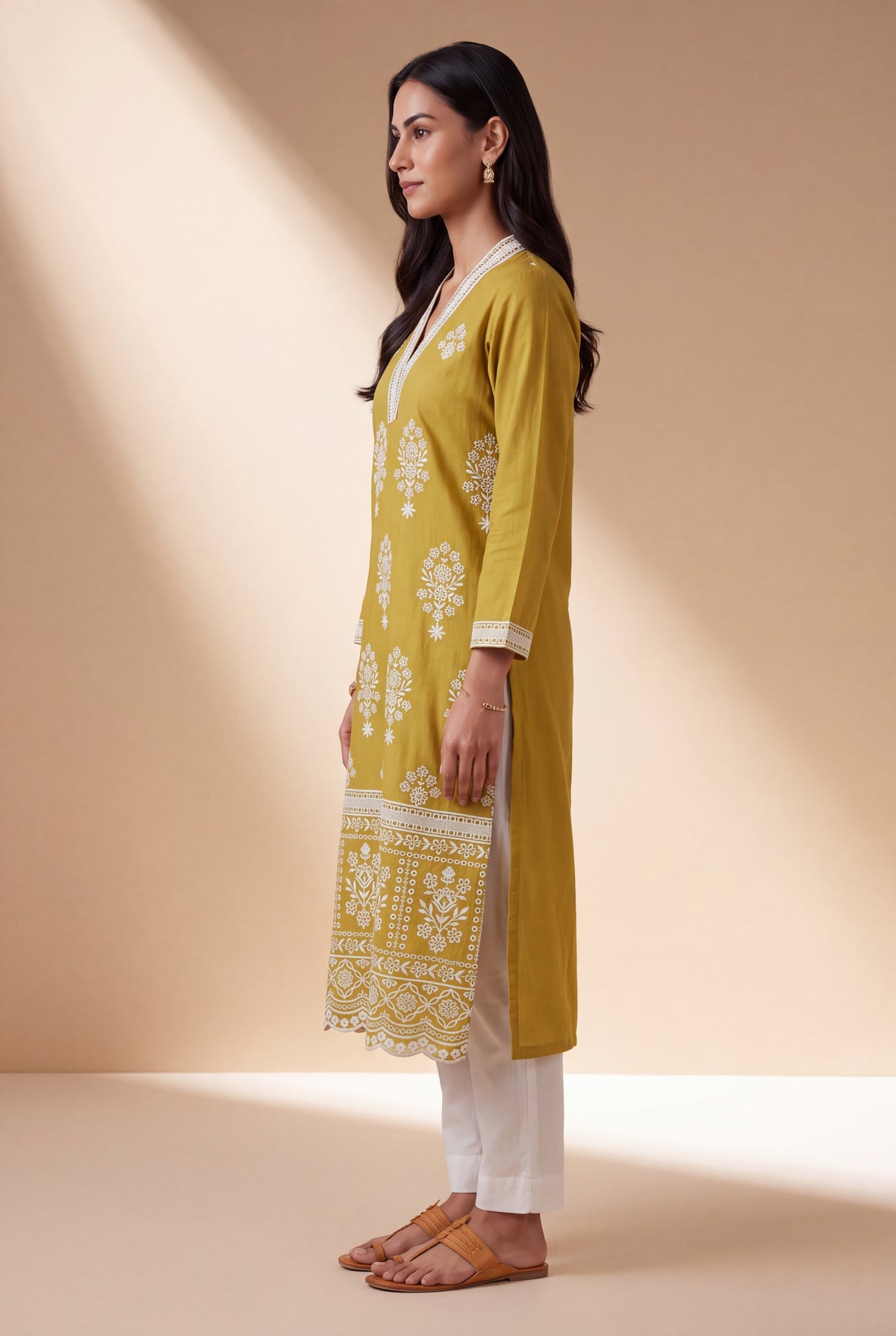Haldi Yellow Kusuma Laherī Kurti with Ivory threadwork motifs
